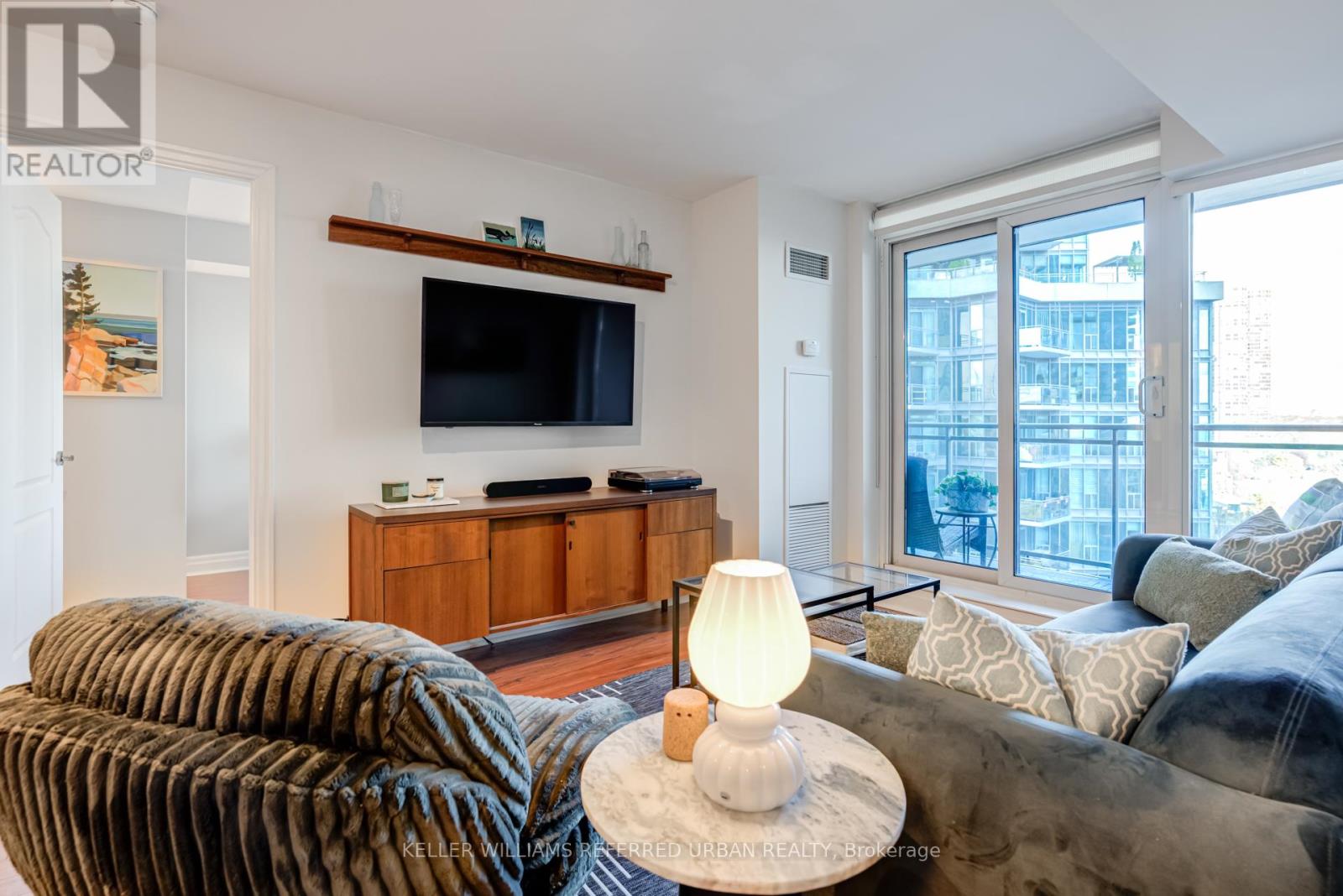 1008 - 2121 Lake Shore Boulevard W, Toronto, Ontario  M8V 4E9 - Photo 12 - W12518890