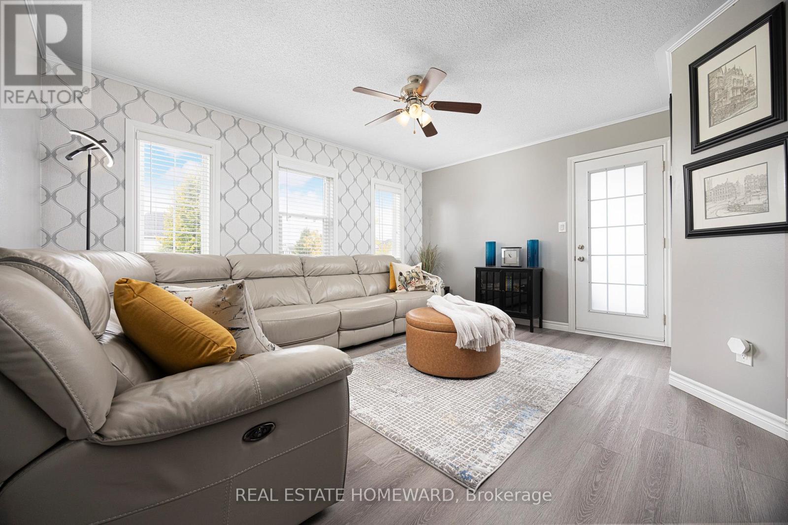 49 Waterview Lane, Clarington, Ontario  L1B 1P5 - Photo 18 - E12533958