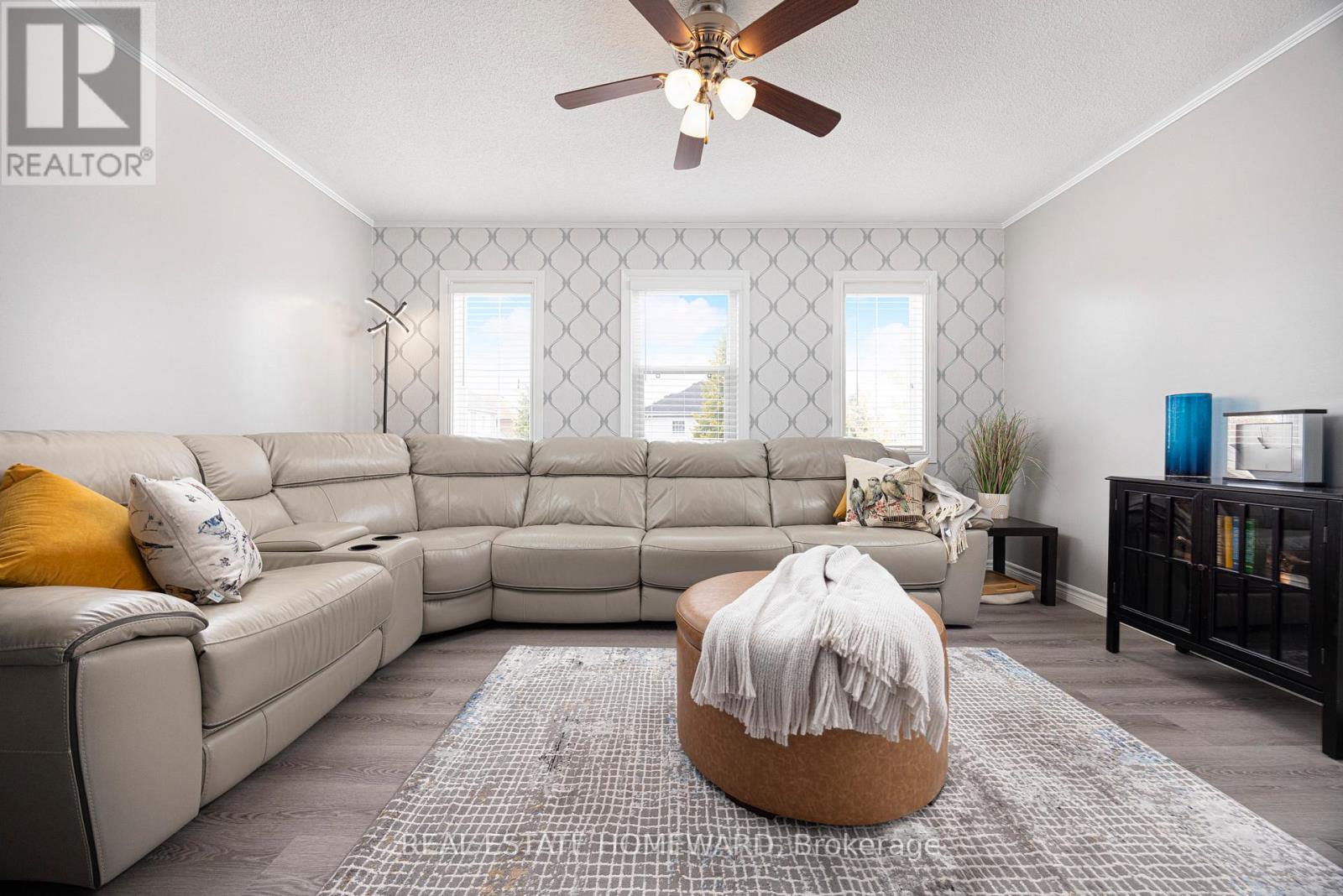 49 Waterview Lane, Clarington, Ontario  L1B 1P5 - Photo 19 - E12533958