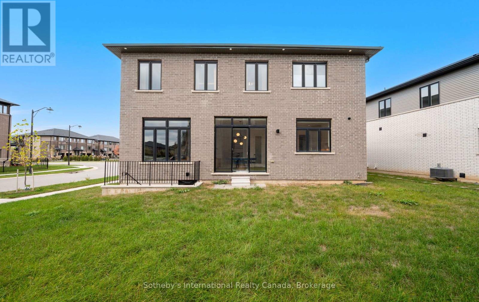 131 Daugaard Avenue, Brant, Ontario  N3L 0L6 - Photo 46 - X12534124