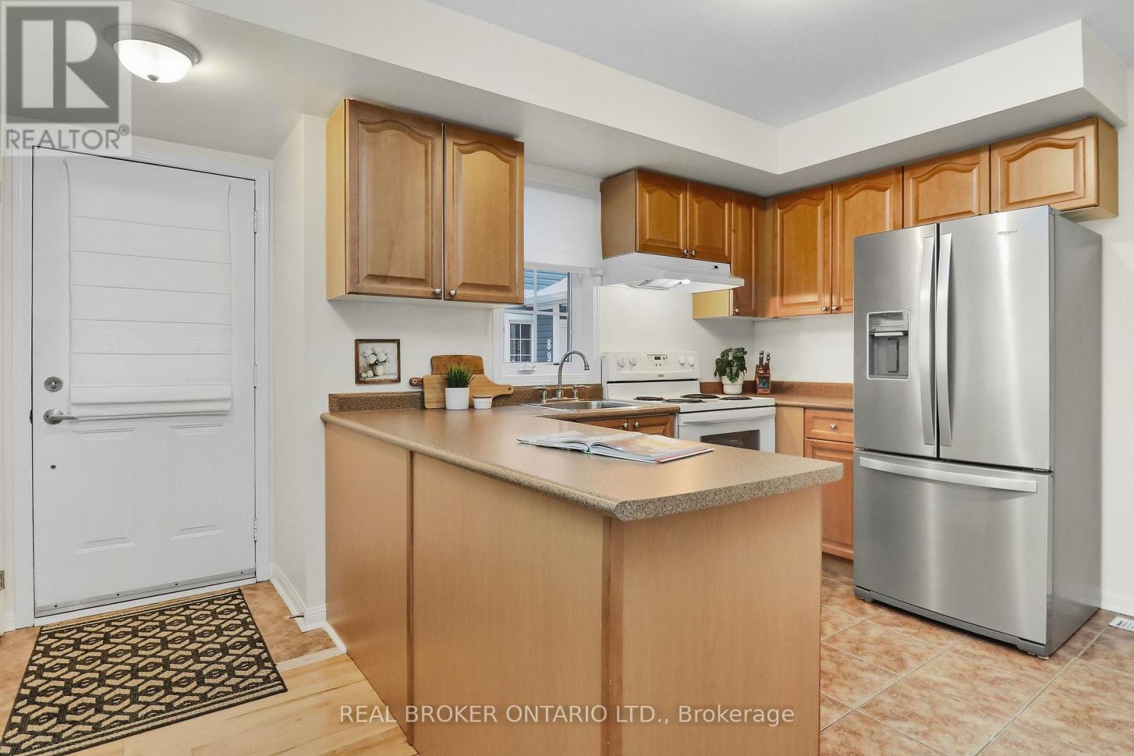 83 Green Briar Drive, Collingwood, Ontario  L9Y 5K3 - Photo 10 - S12533934