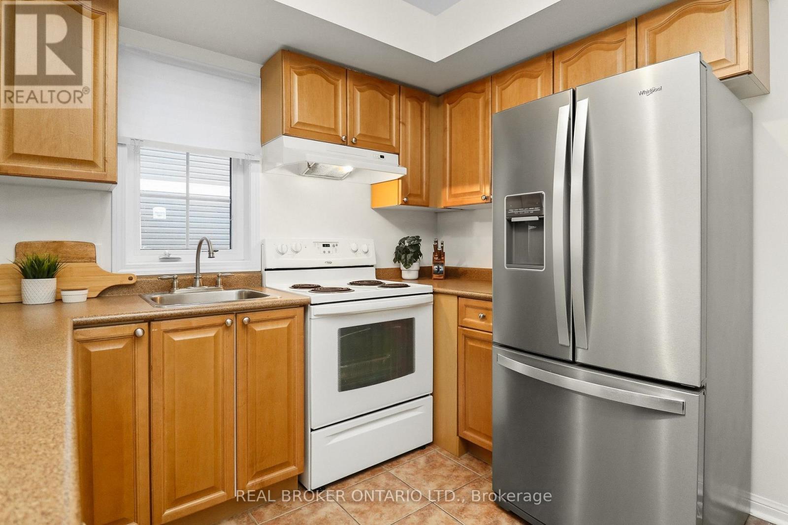 83 Green Briar Drive, Collingwood, Ontario  L9Y 5K3 - Photo 12 - S12533934