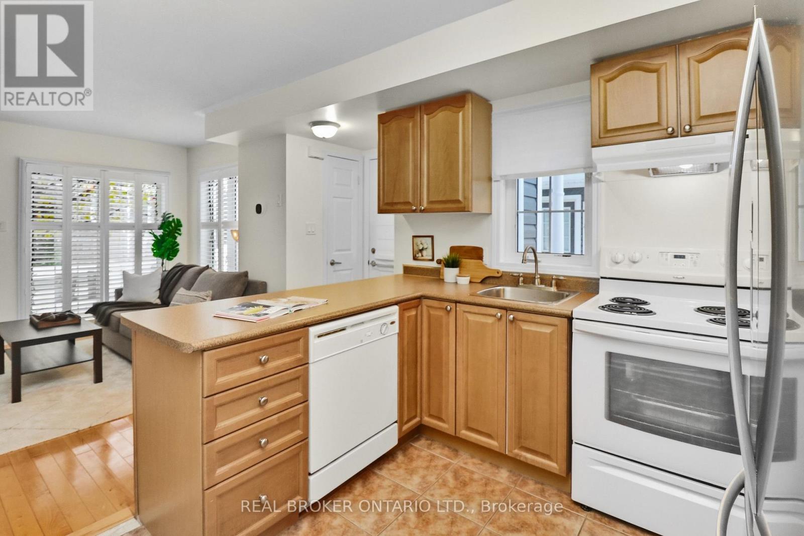 83 Green Briar Drive, Collingwood, Ontario  L9Y 5K3 - Photo 14 - S12533934