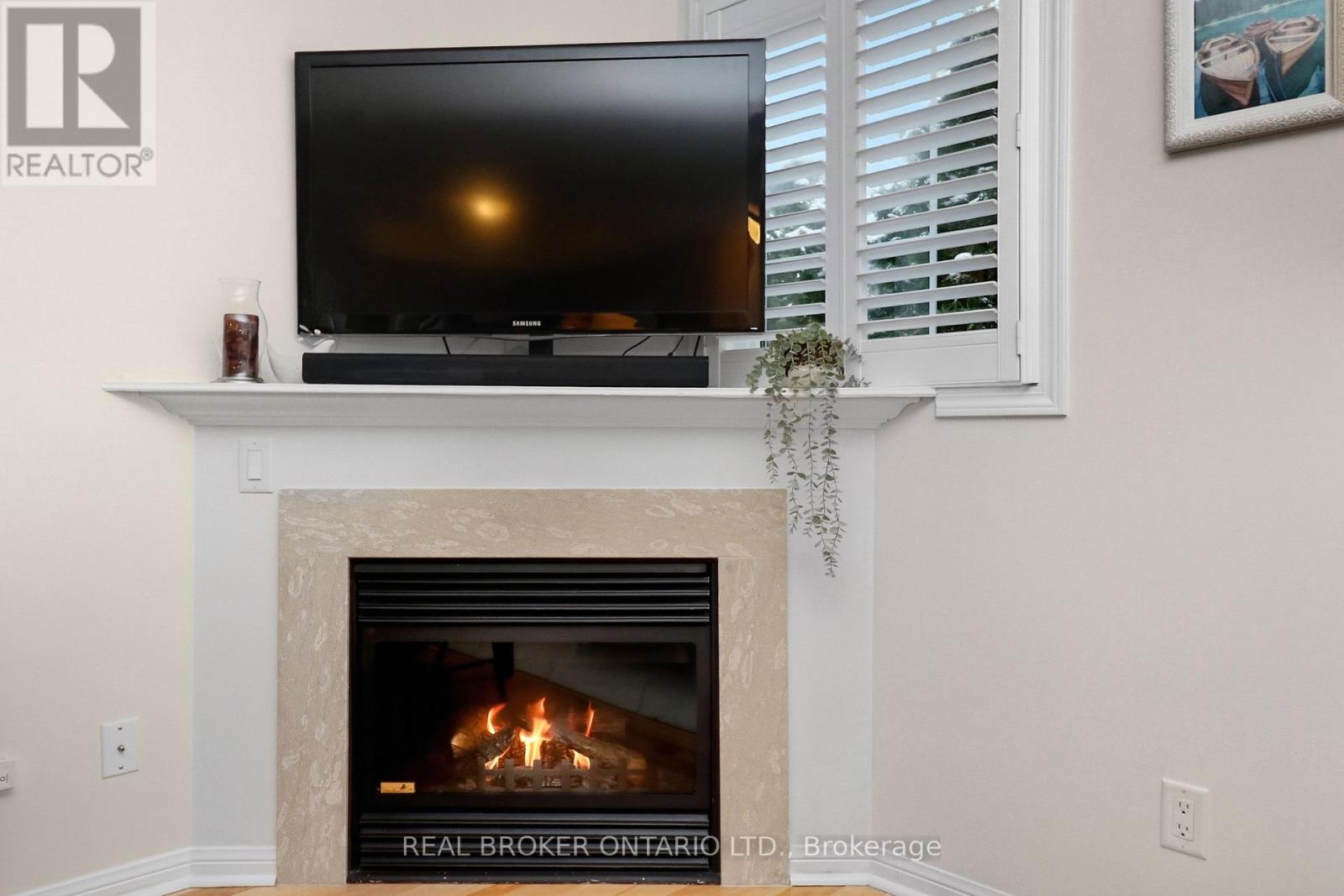 83 Green Briar Drive, Collingwood, Ontario  L9Y 5K3 - Photo 6 - S12533934