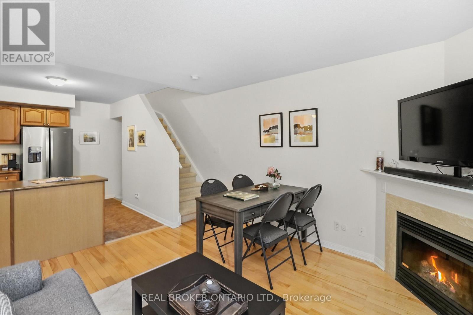 83 Green Briar Drive, Collingwood, Ontario  L9Y 5K3 - Photo 8 - S12533934