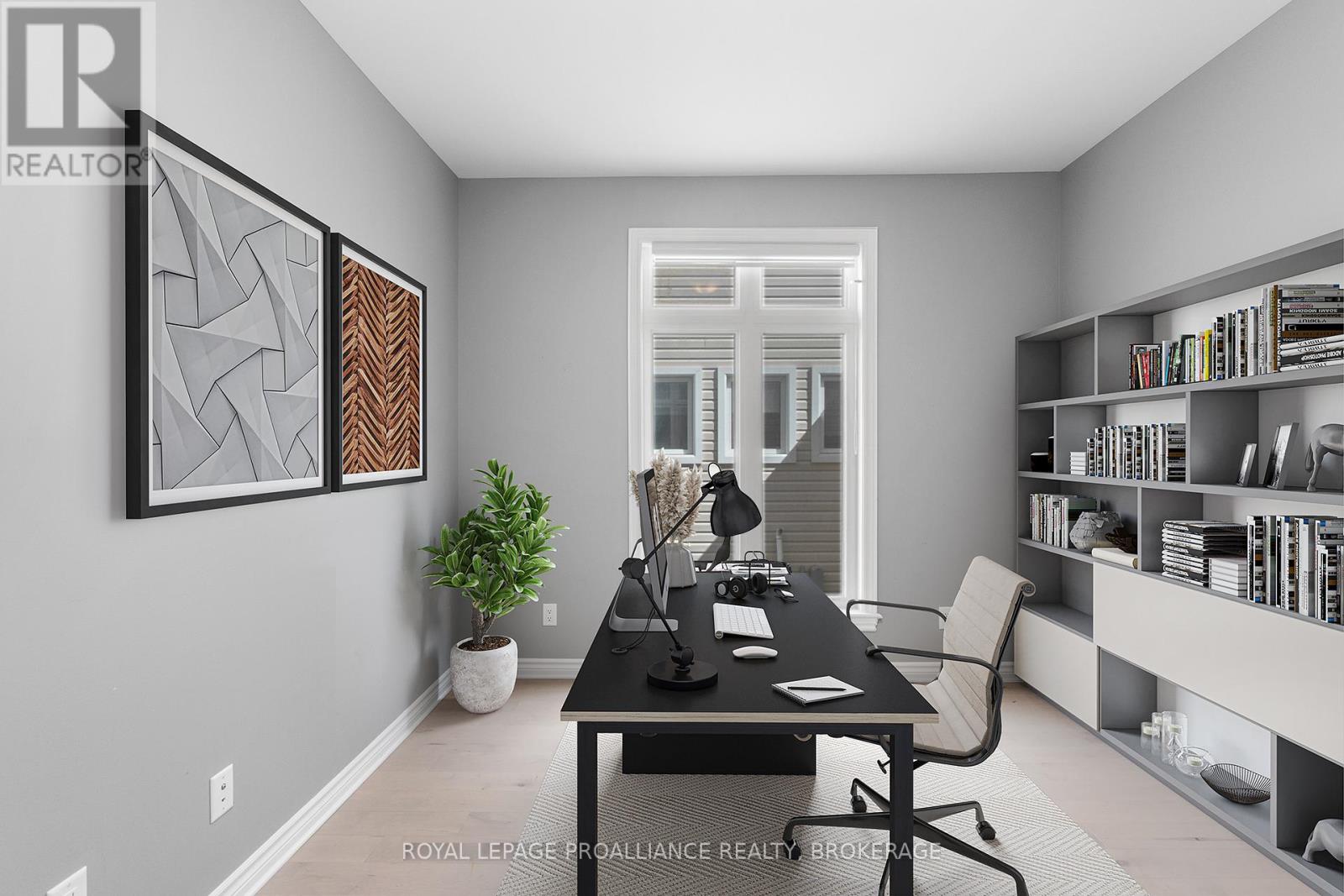 1374 Monarch Drive, Kingston, Ontario  K7P 0S2 - Photo 7 - X12534106