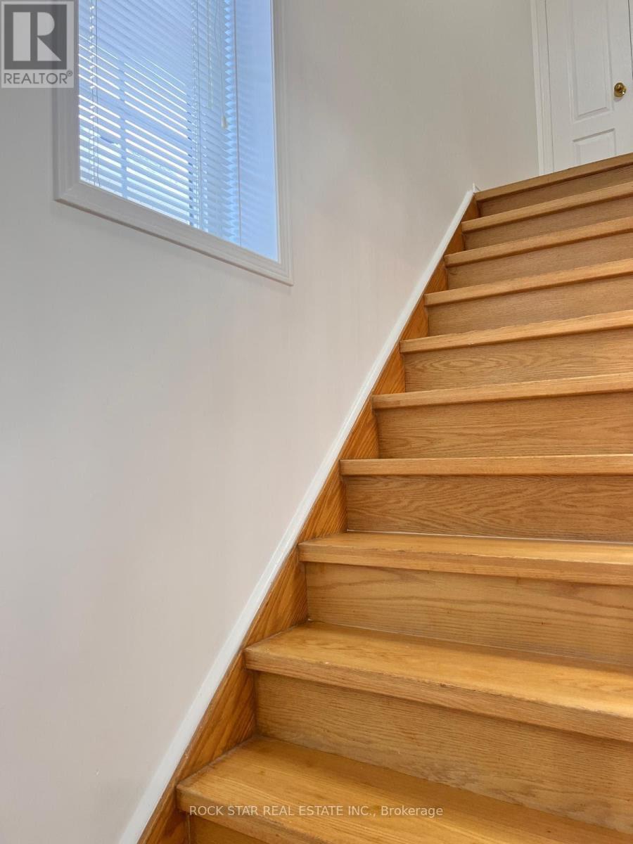 35 - 5030 Heatherleigh Avenue, Mississauga, Ontario  L5V 2G7 - Photo 11 - W12533960