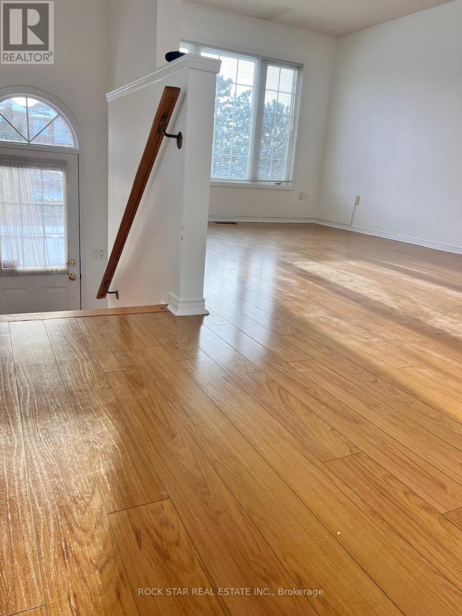 35 - 5030 Heatherleigh Avenue, Mississauga, Ontario  L5V 2G7 - Photo 4 - W12533960