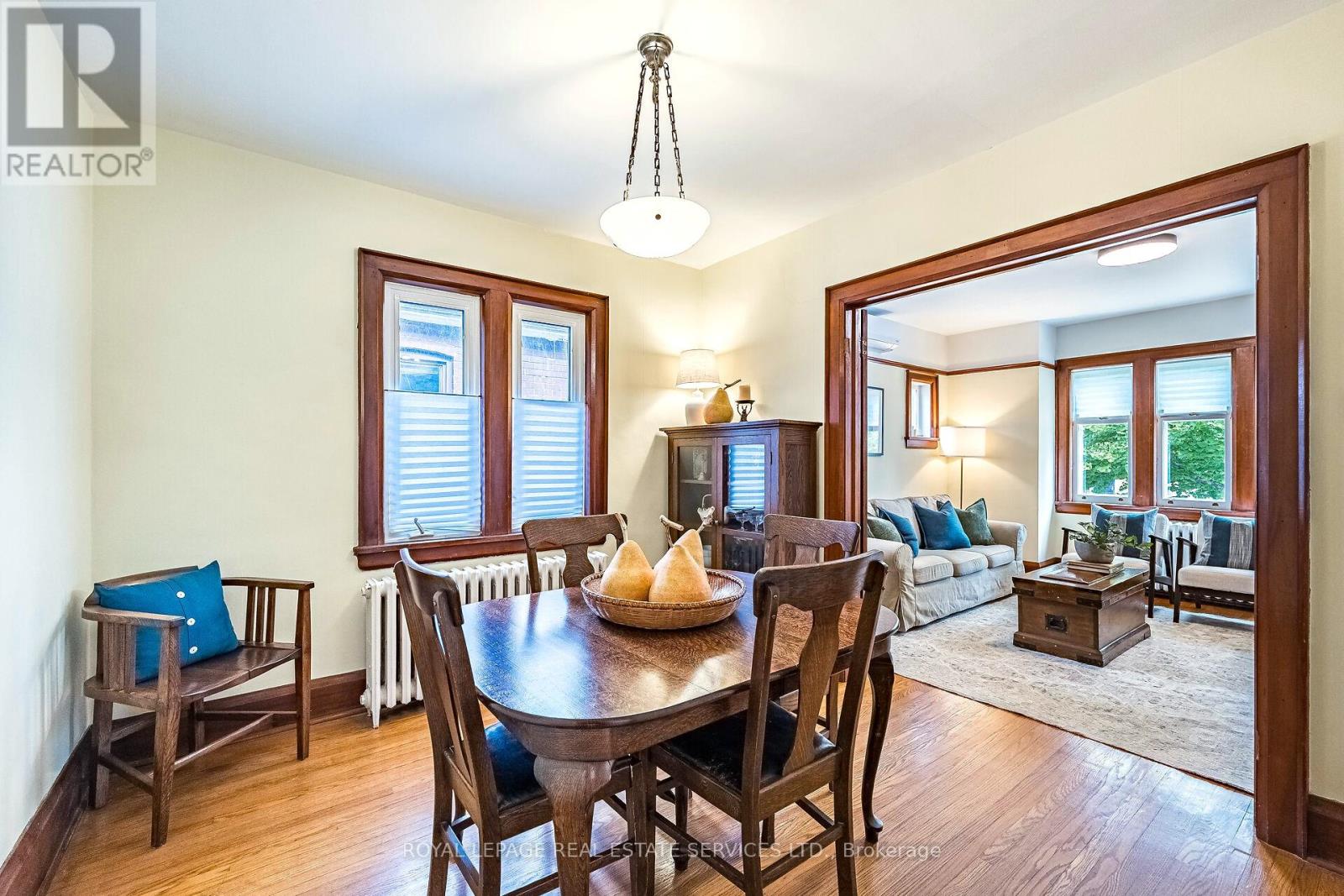 44 Fourth Street, Toronto, Ontario  M8V 2Y3 - Photo 10 - W12533978