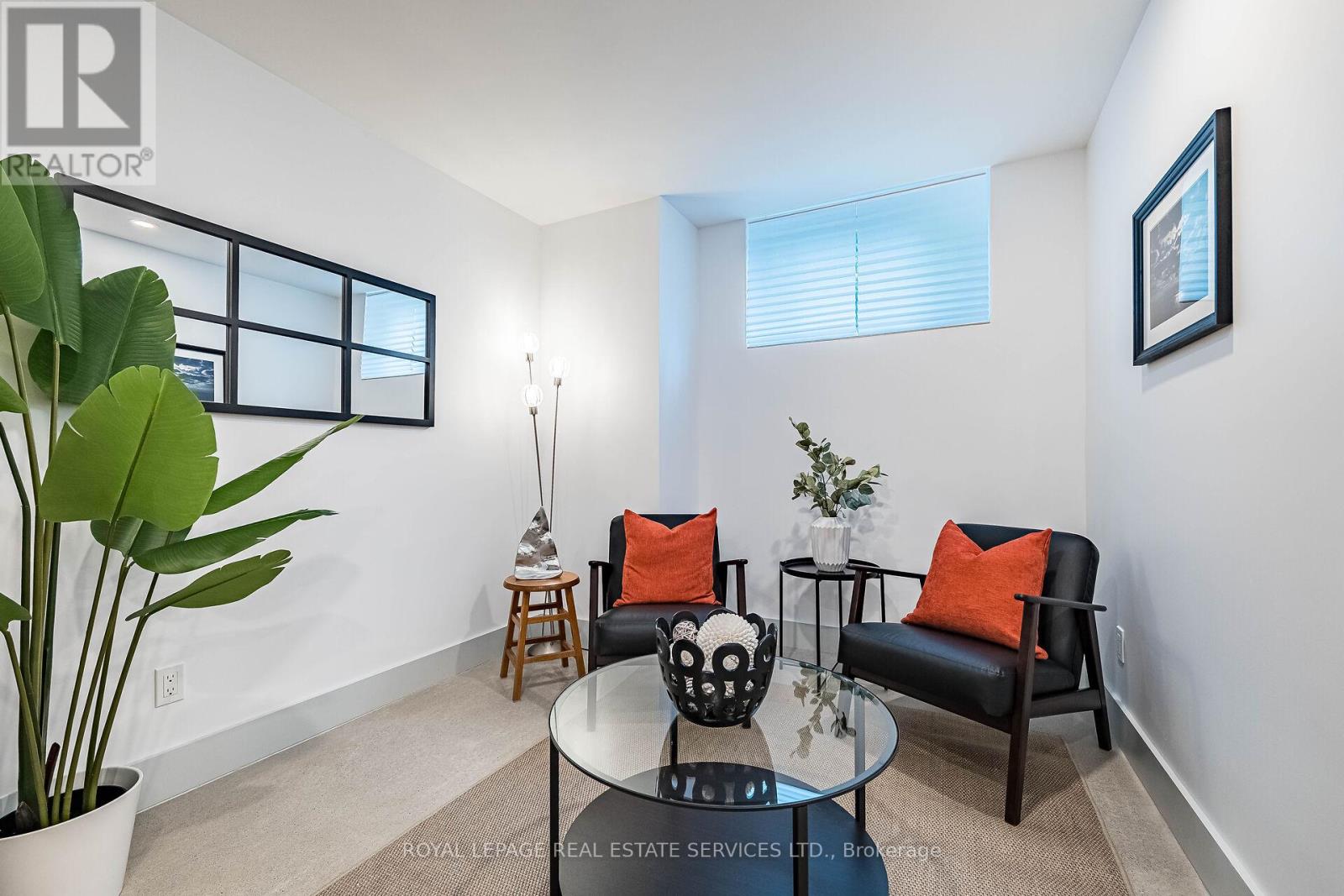 44 Fourth Street, Toronto, Ontario  M8V 2Y3 - Photo 31 - W12533978