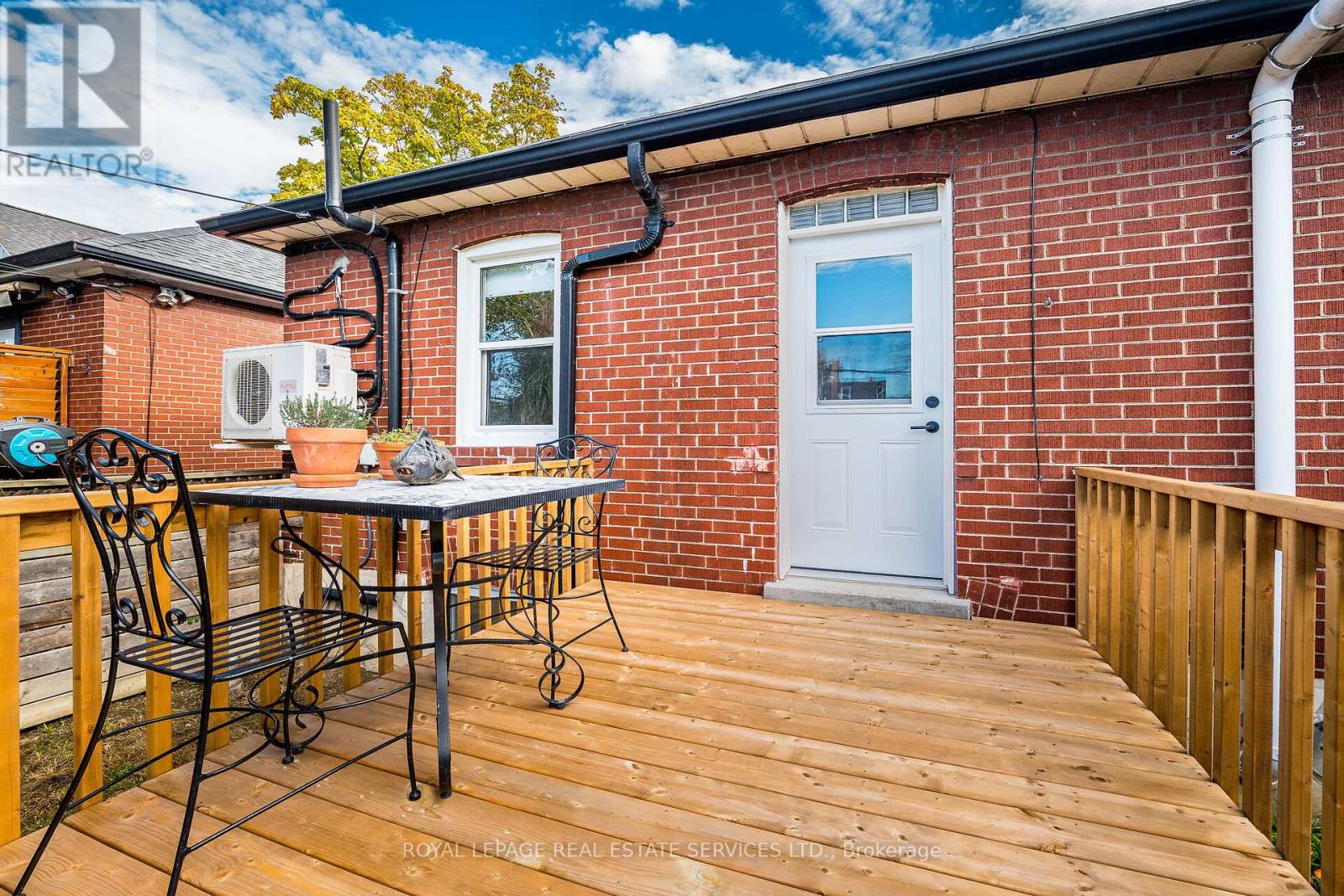 44 Fourth Street, Toronto, Ontario  M8V 2Y3 - Photo 39 - W12533978