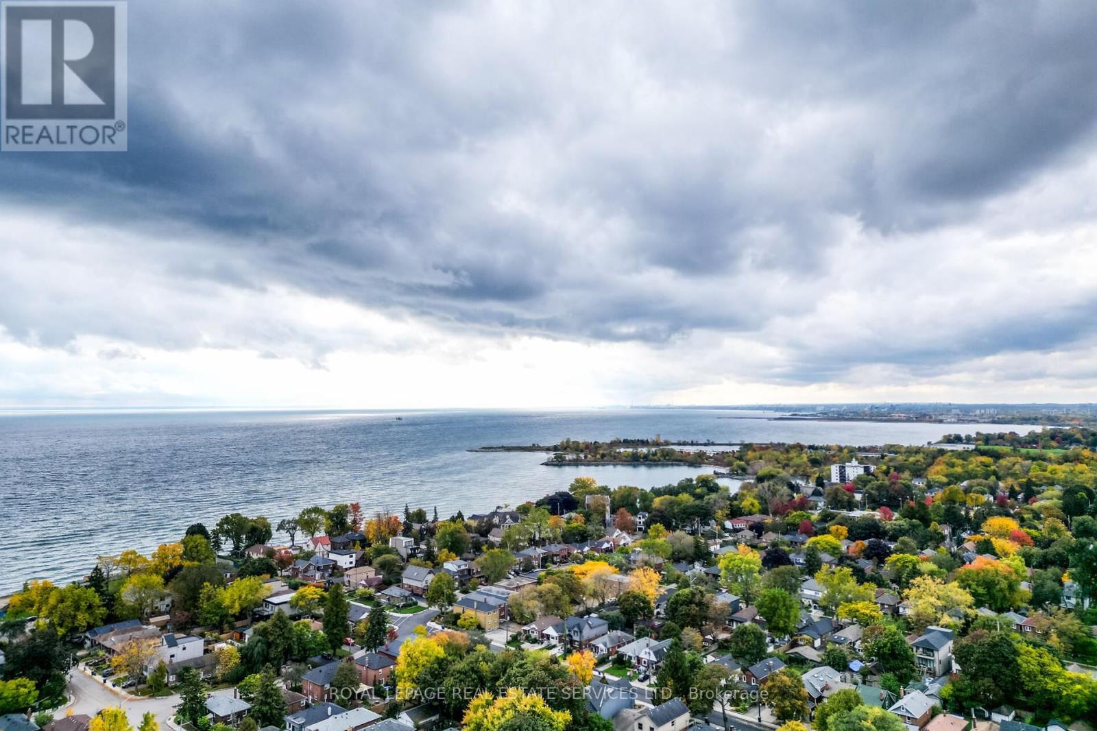 44 Fourth Street, Toronto, Ontario  M8V 2Y3 - Photo 48 - W12533978