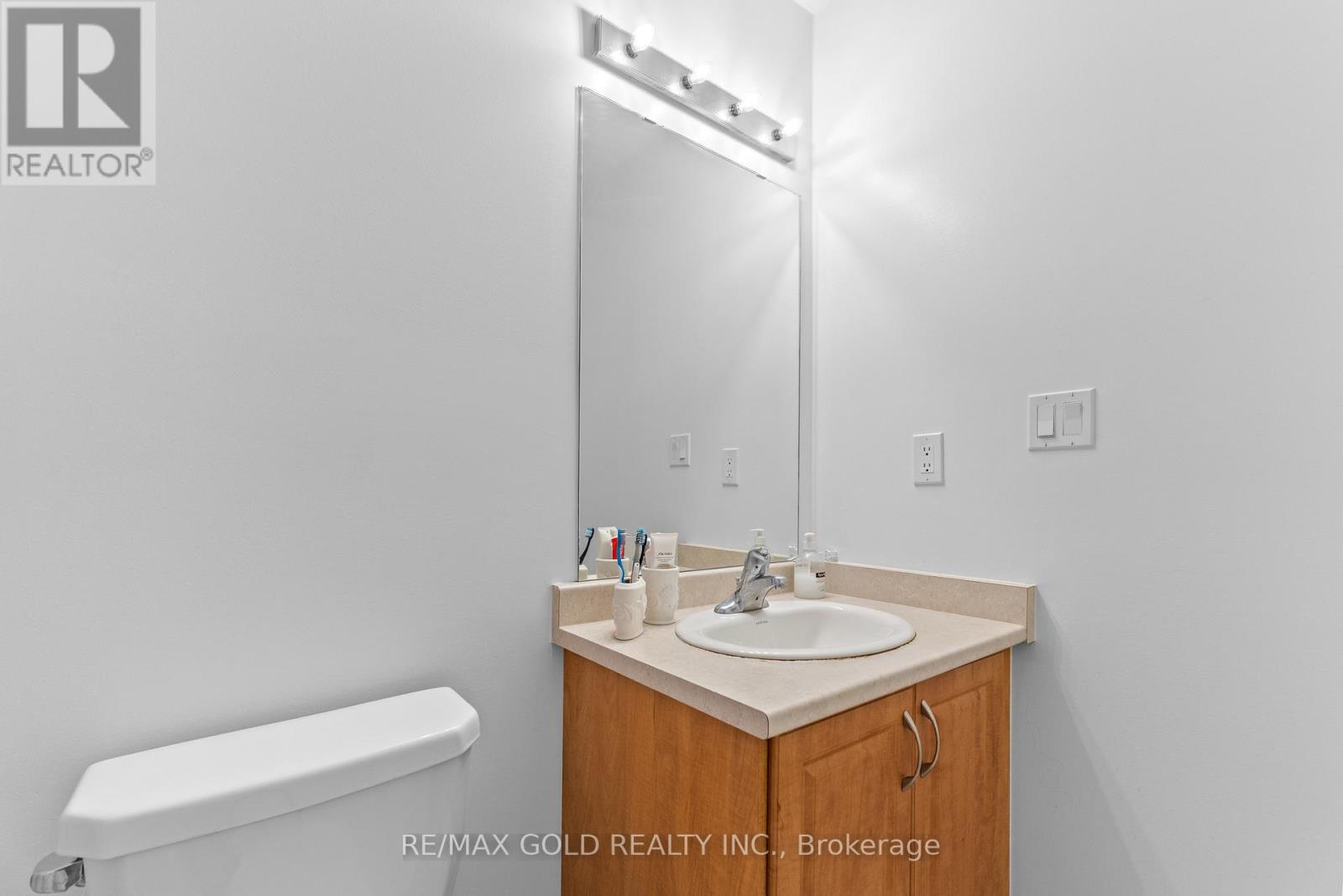 36 Kayak Heights, Brampton, Ontario  L6Z 0B4 - Photo 34 - W12533982