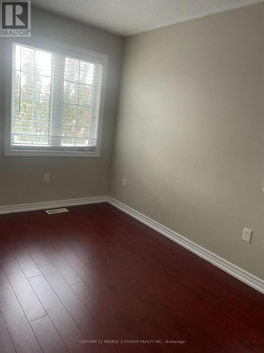 Main Floor - 7196 Gagliano Drive, Mississauga, Ontario  L5W 1X5 - Photo 9 - W12534012