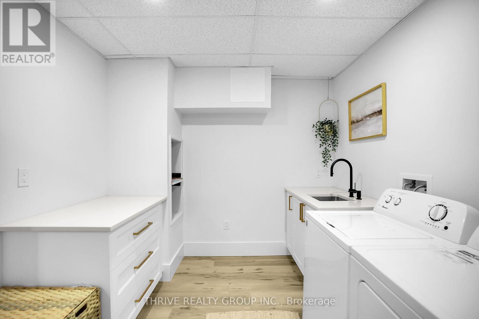 25451 Wood Road, Adelaide Metcalfe, Ontario  N7G 3H6 - Photo 33 - X12534082