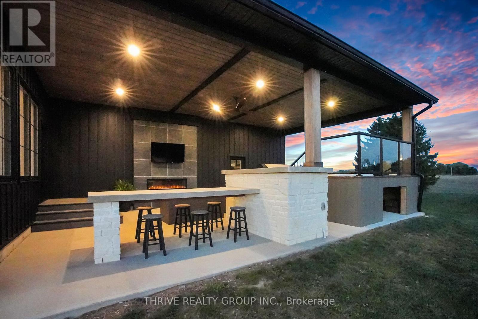 25451 Wood Road, Adelaide Metcalfe, Ontario  N7G 3H6 - Photo 42 - X12534082