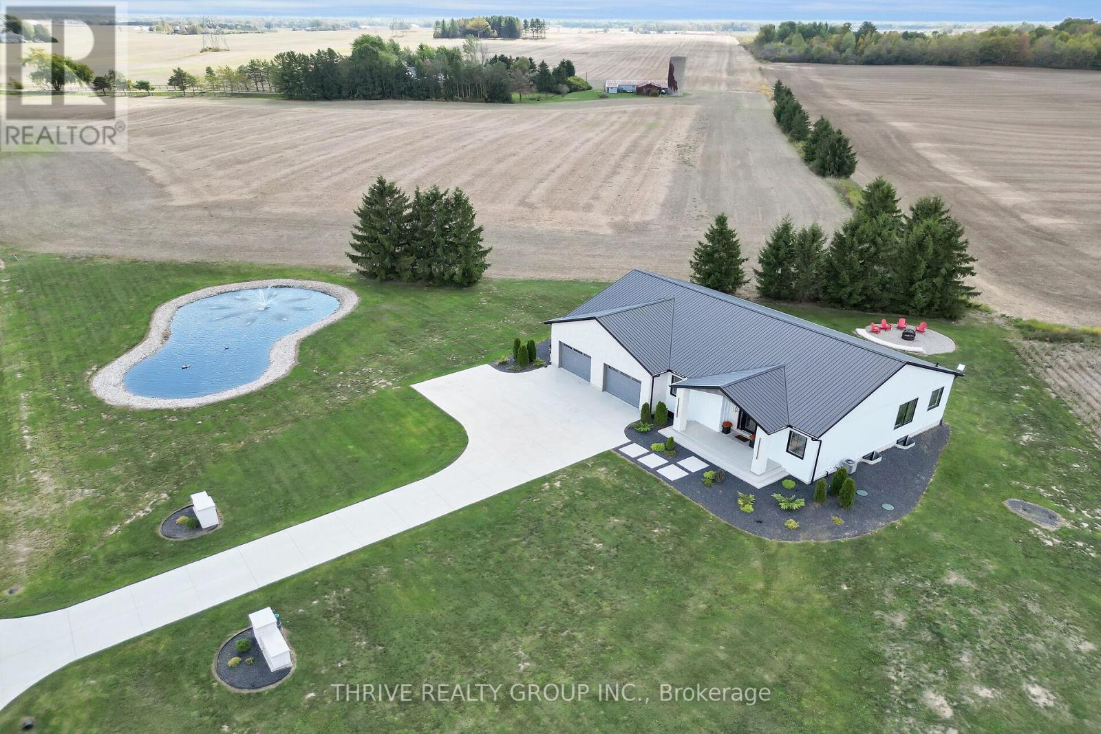 25451 Wood Road, Adelaide Metcalfe, Ontario  N7G 3H6 - Photo 49 - X12534082