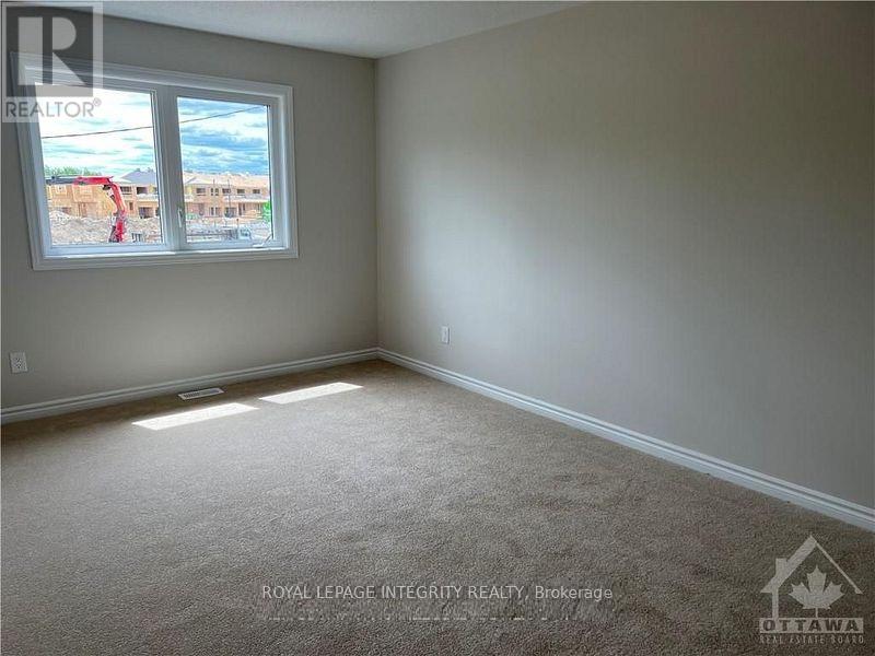 540 Culdaff Road, Ottawa, Ontario  K2S 2Z7 - Photo 13 - X12534046