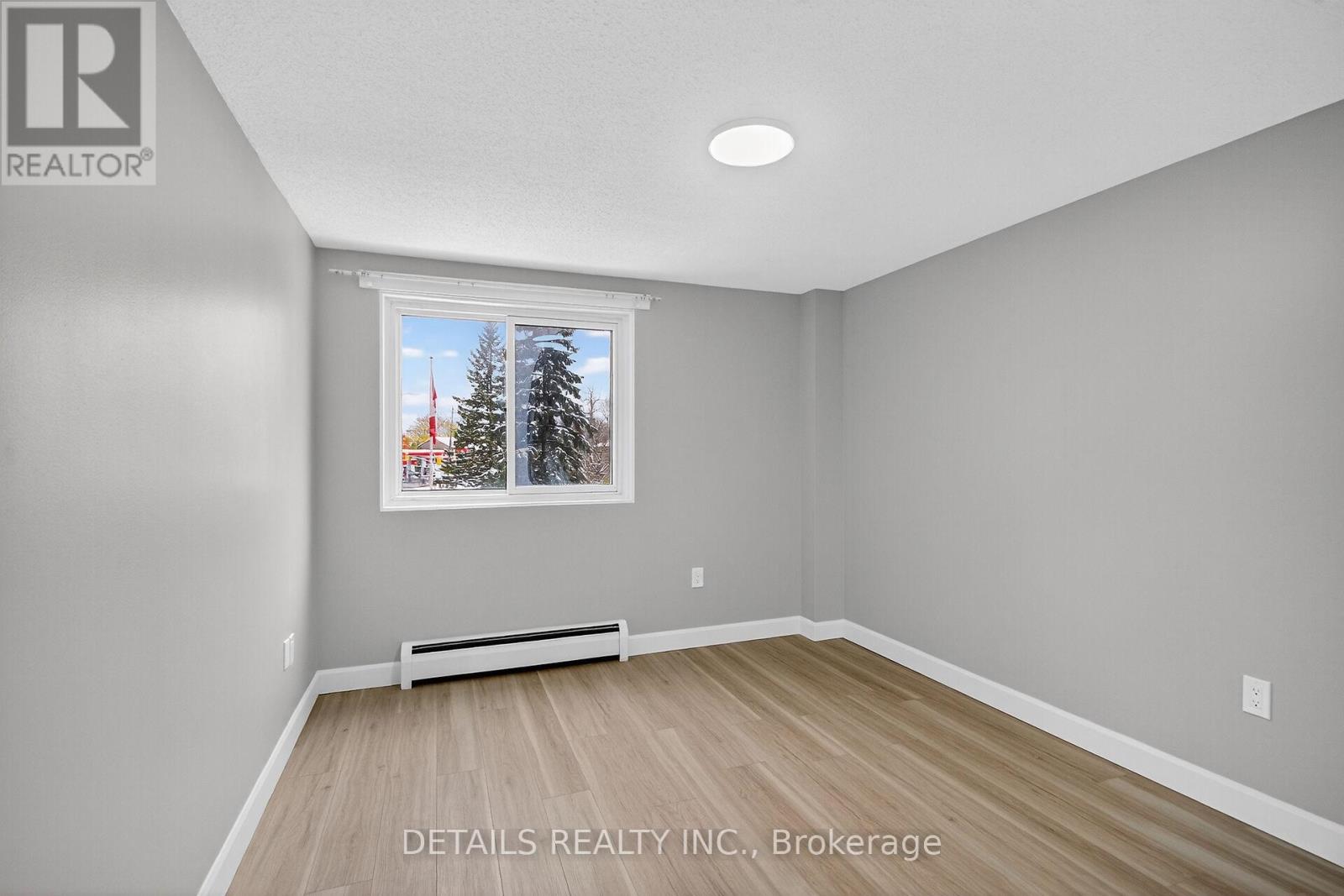 202 - 3100 Carling Avenue, Ottawa, Ontario K2B 6J6 - Photo 13 - X12534128