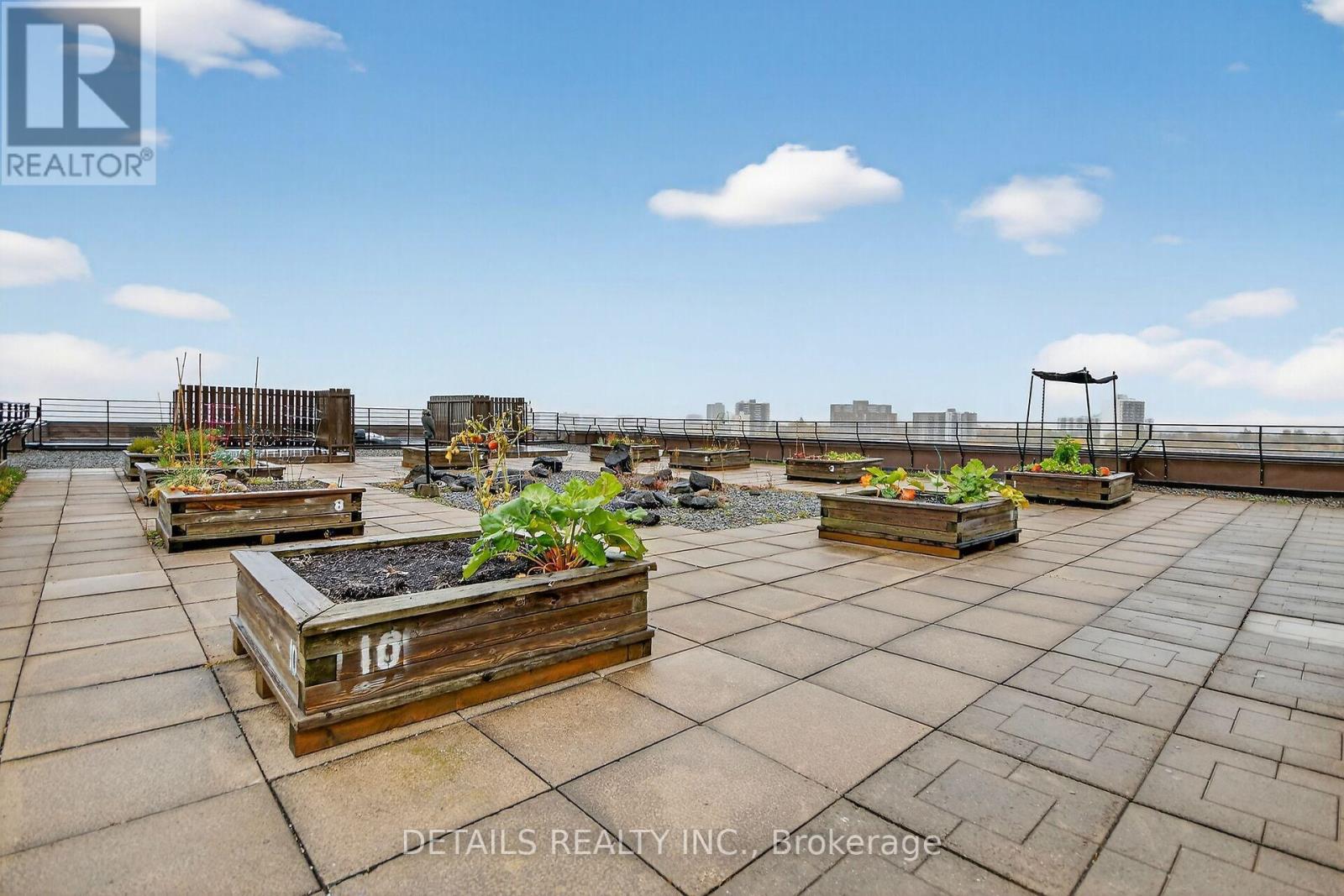 202 - 3100 Carling Avenue, Ottawa, Ontario K2B 6J6 - Photo 22 - X12534128