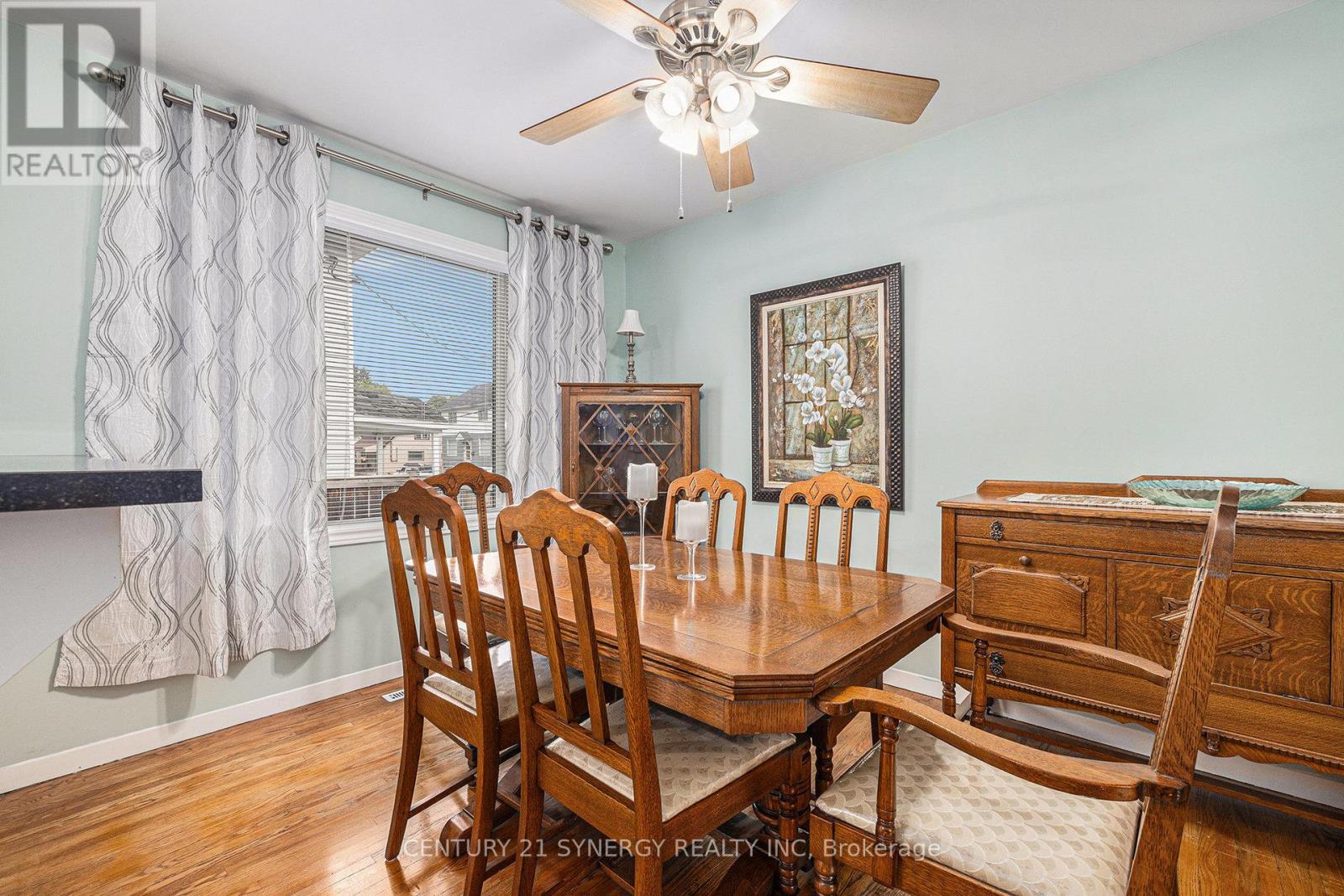 107 Mary Street, Arnprior, Ontario  K7S 1E7 - Photo 10 - X12534166