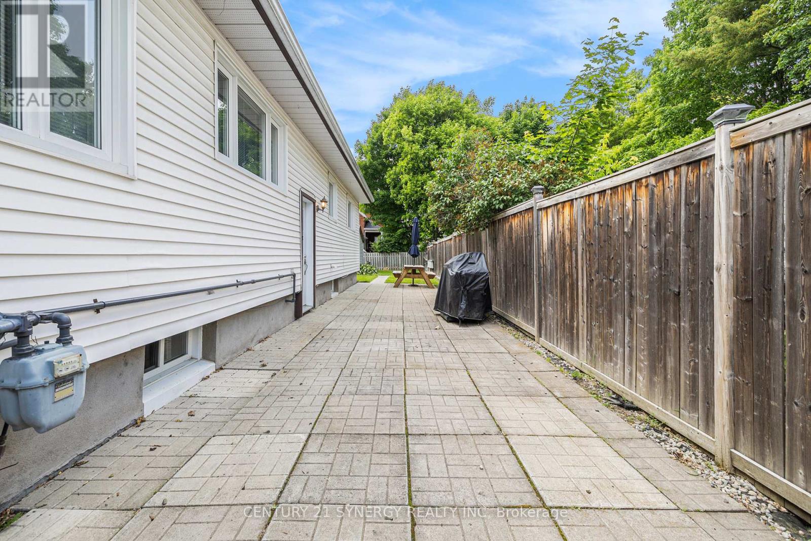 107 Mary Street, Arnprior, Ontario  K7S 1E7 - Photo 29 - X12534166