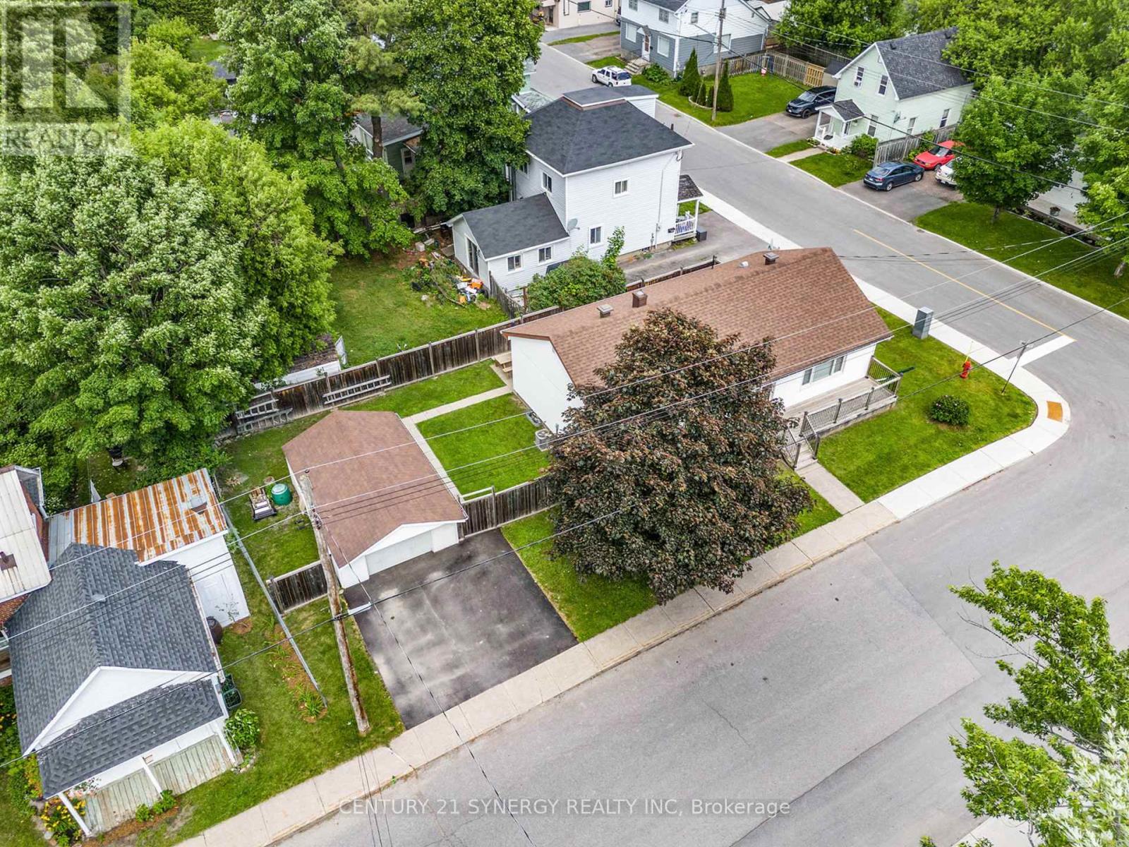 107 Mary Street, Arnprior, Ontario  K7S 1E7 - Photo 35 - X12534166