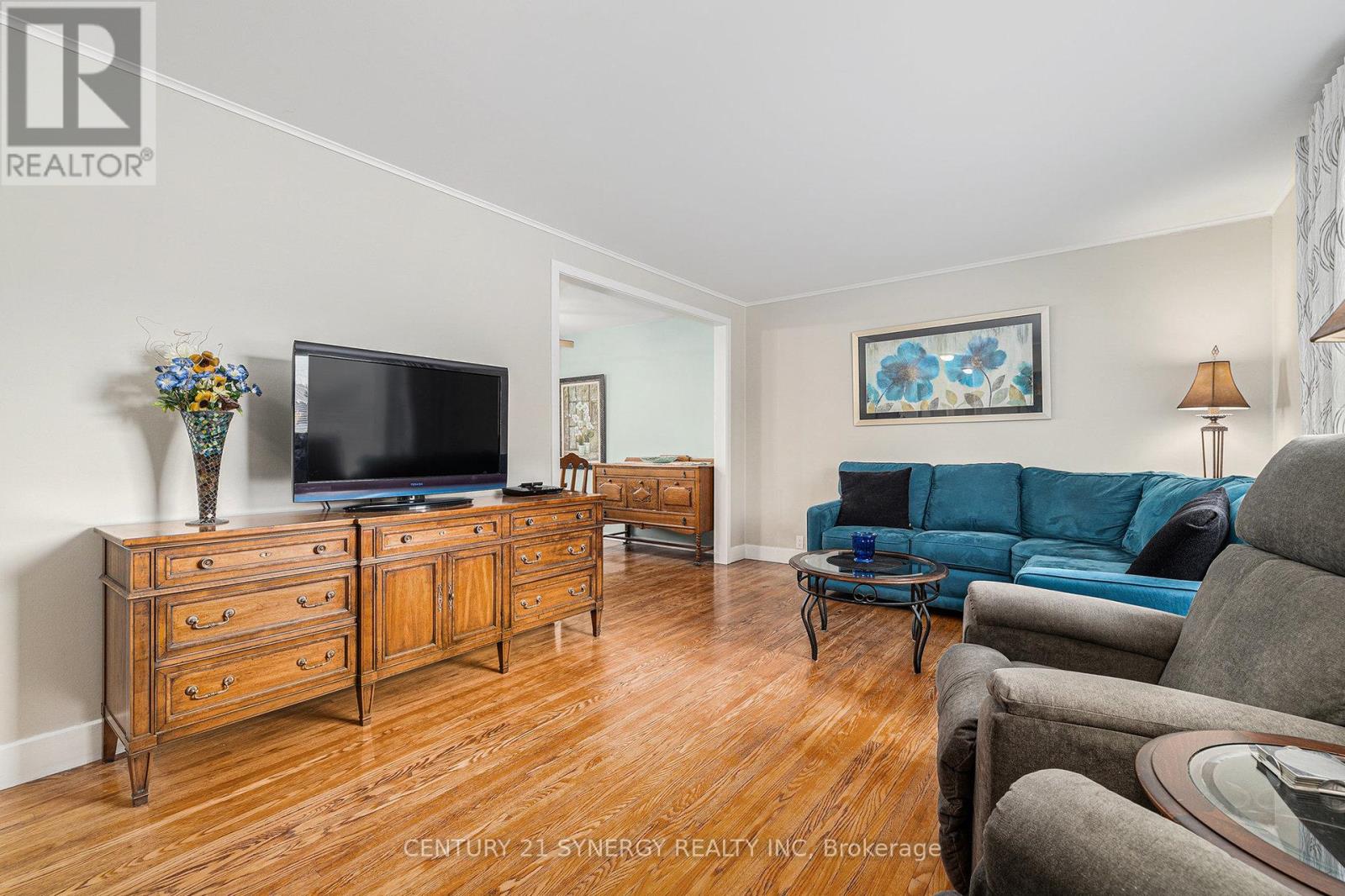 107 Mary Street, Arnprior, Ontario  K7S 1E7 - Photo 7 - X12534166