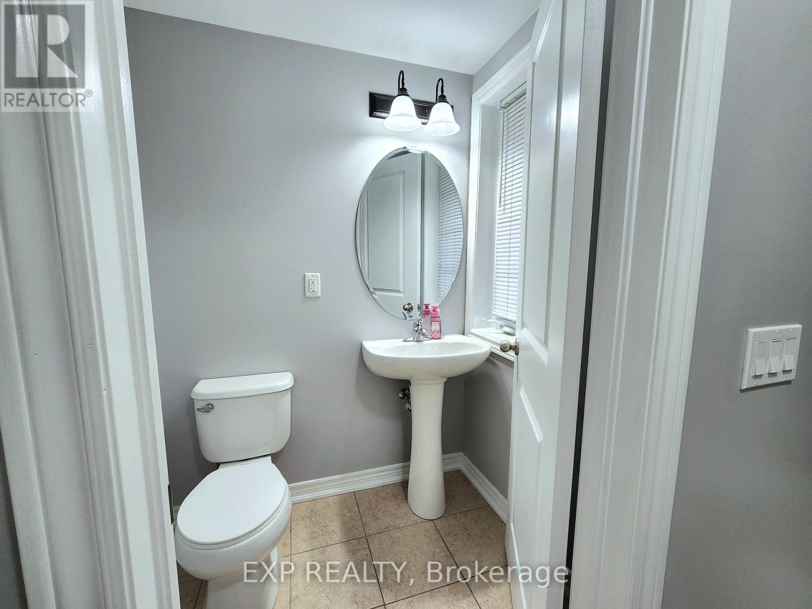 30 Juneberry Road, Thorold, Ontario  L2V 0B2 - Photo 5 - X12534018