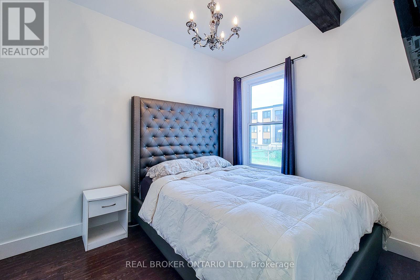 3 East 33rd Street, Hamilton, Ontario  L8V 3S9 - Photo 19 - X12534020