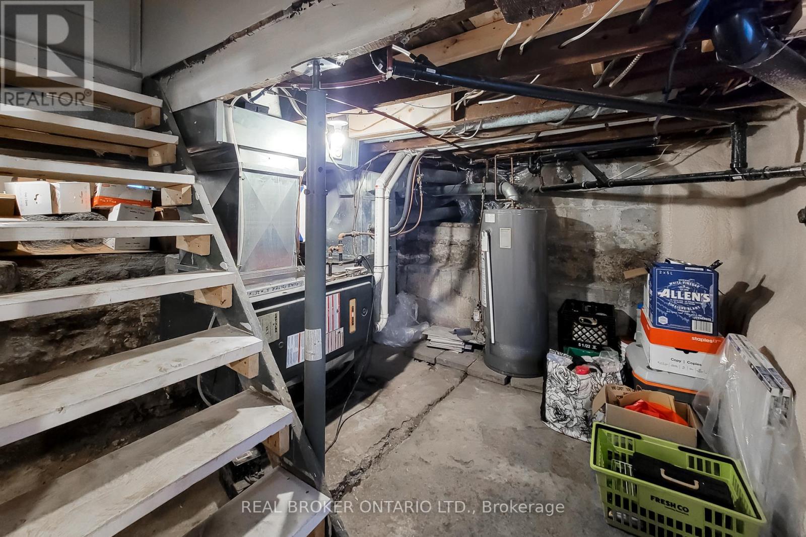 3 East 33rd Street, Hamilton, Ontario  L8V 3S9 - Photo 36 - X12534020