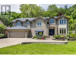 32 BROOKFIELD ROAD, Toronto, Ontario
