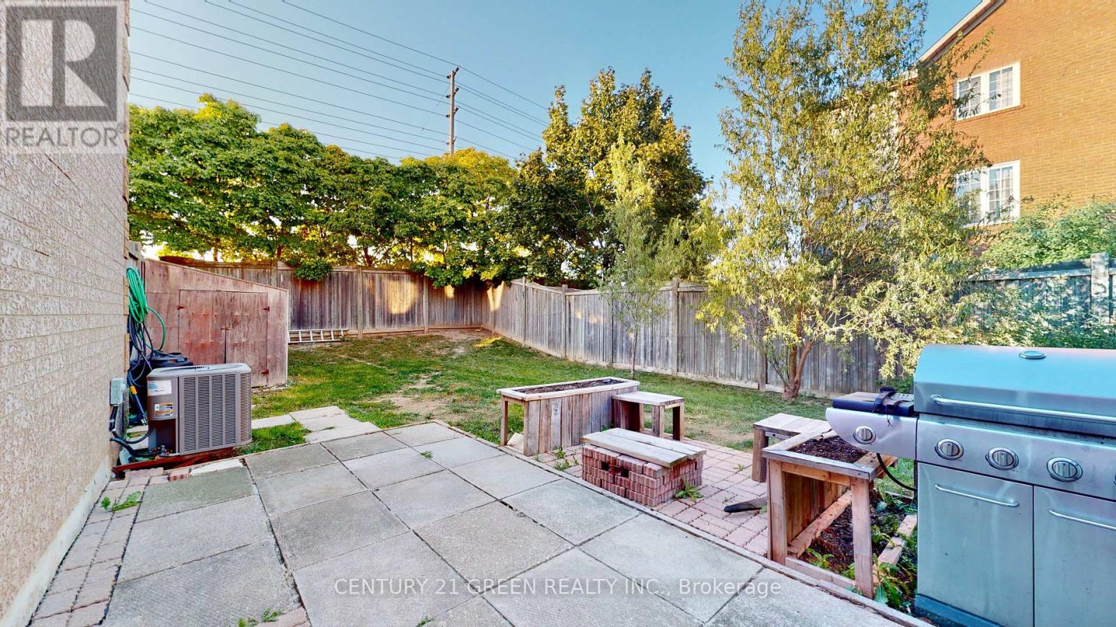 6991 Roundwood Court, Mississauga, Ontario  L5N 6X9 - Photo 25 - W12532696