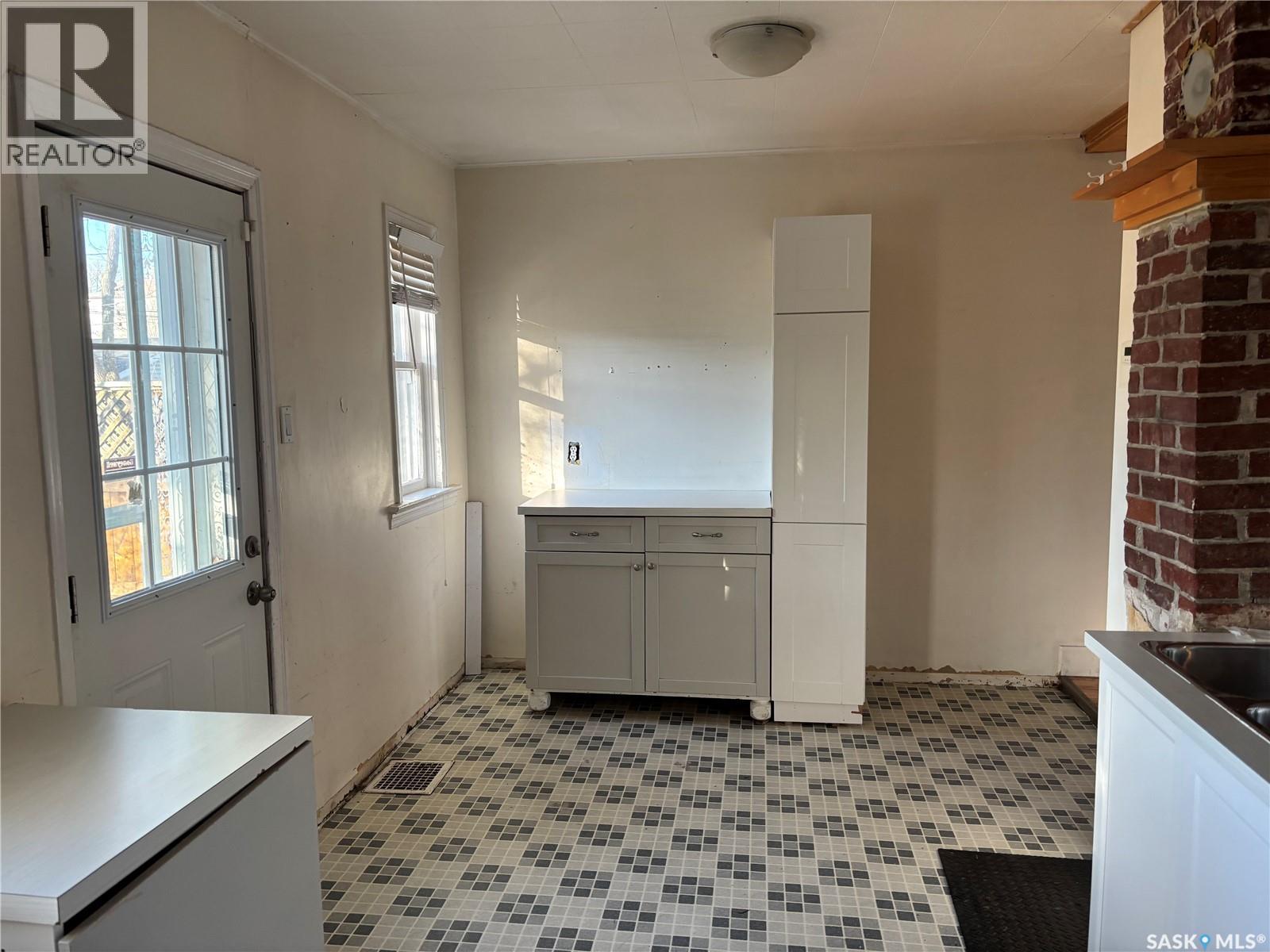 431 E Avenue S, Saskatoon, Saskatchewan  S7M 1S4 - Photo 13 - SK021047