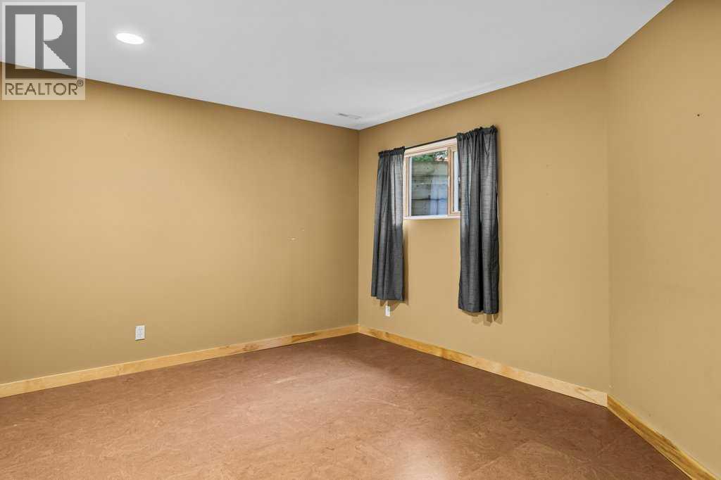 18 Canyon Road, Canmore, Alberta  T1W 1G3 - Photo 28 - A2255390