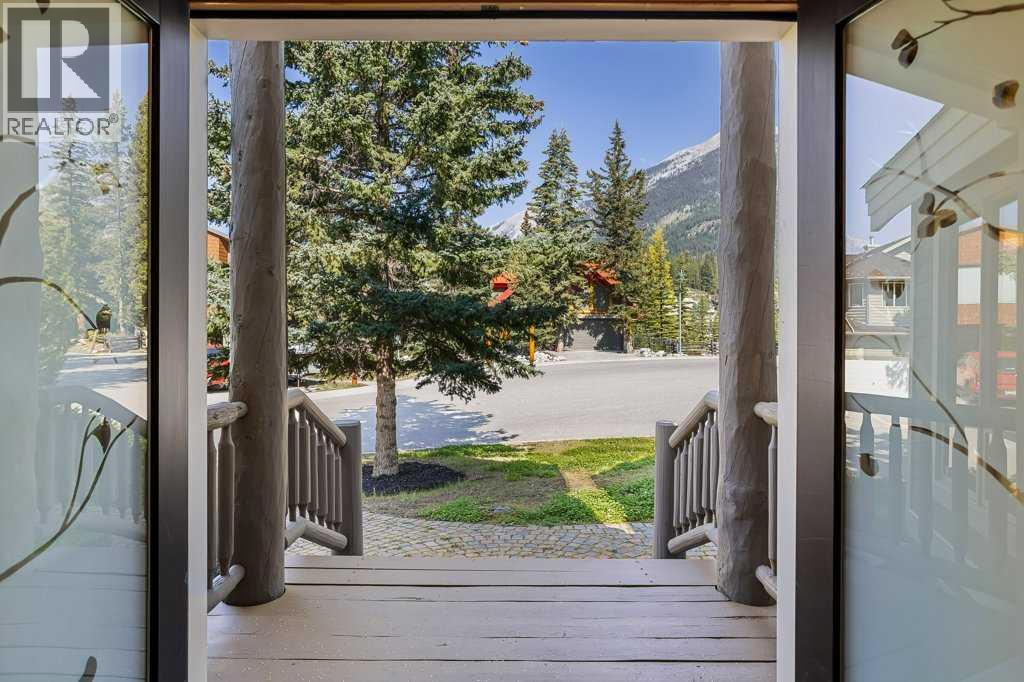 18 Canyon Road, Canmore, Alberta  T1W 1G3 - Photo 3 - A2255390