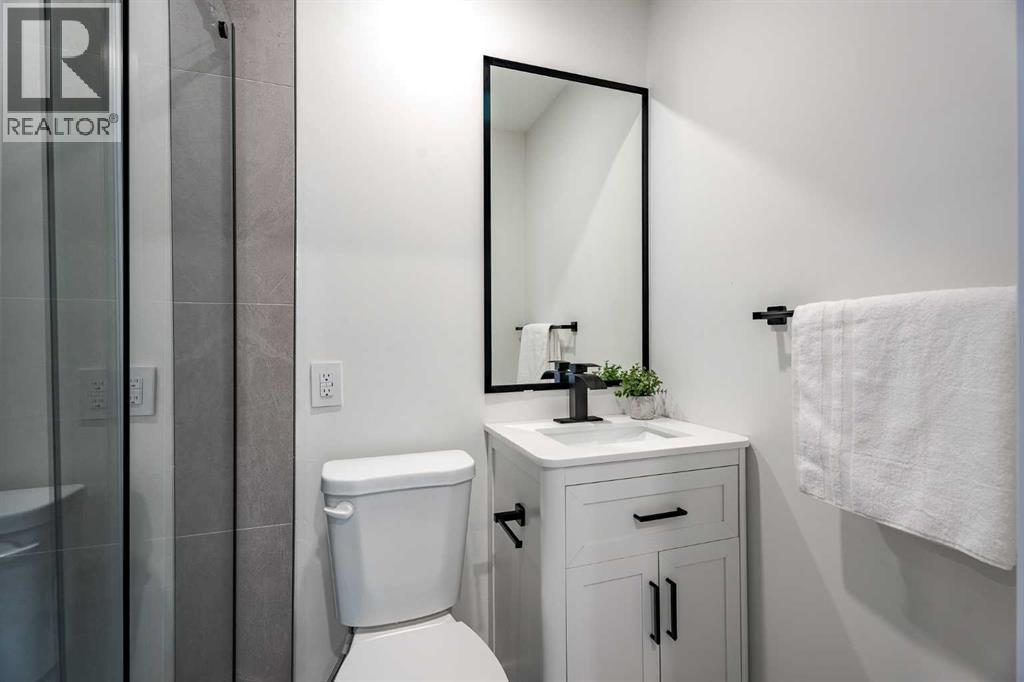 1024 Hunterston Place Nw, Calgary, Alberta  T2K 4N6 - Photo 24 - A2267498