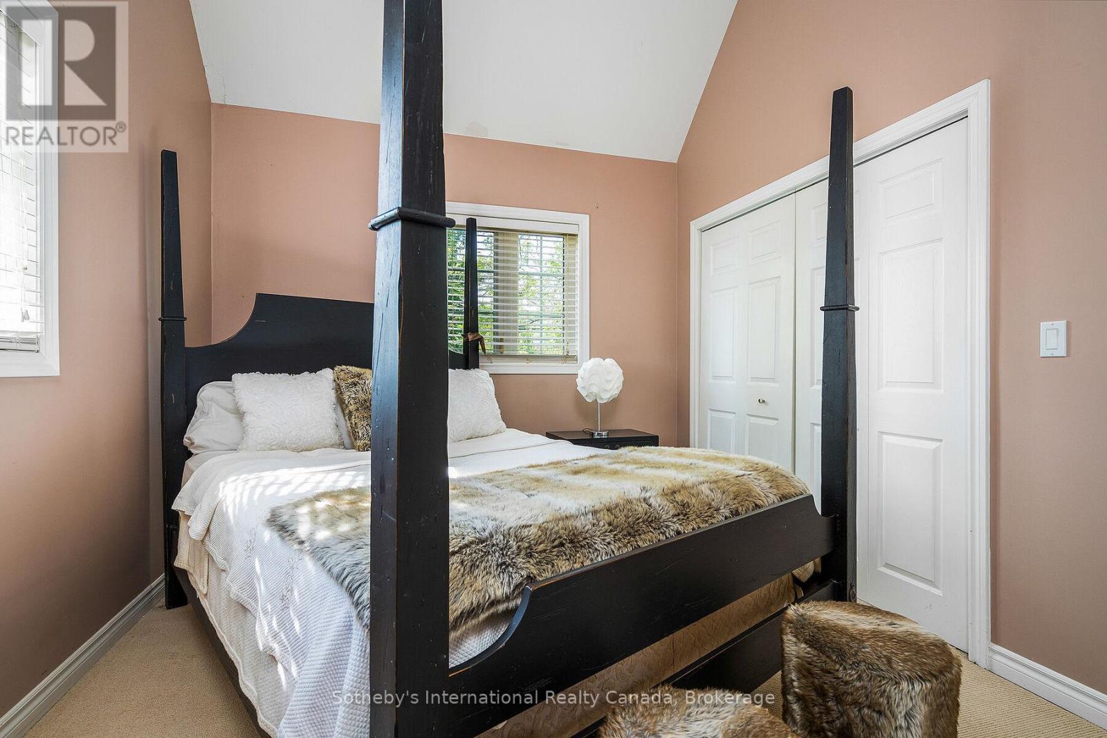 209733 Highway 26, Blue Mountains, Ontario  L9Y 0M8 - Photo 34 - X12534110