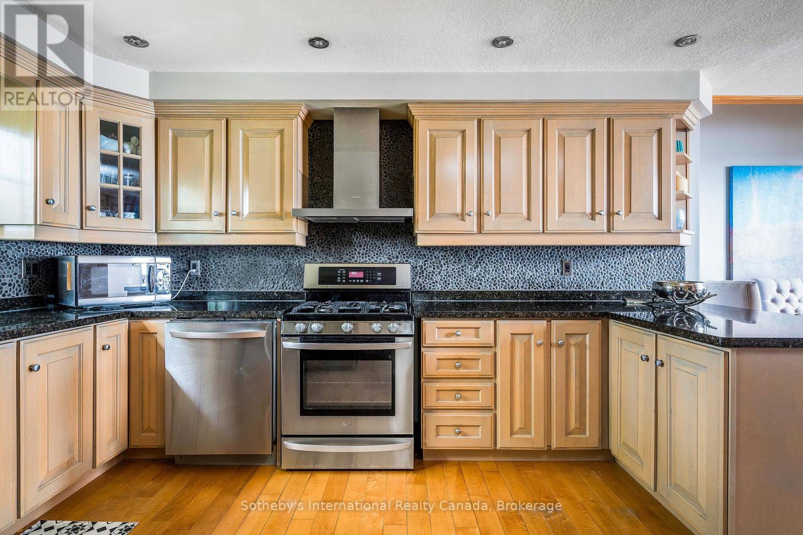 209733 Highway 26, Blue Mountains, Ontario  L9Y 0M8 - Photo 8 - X12534110