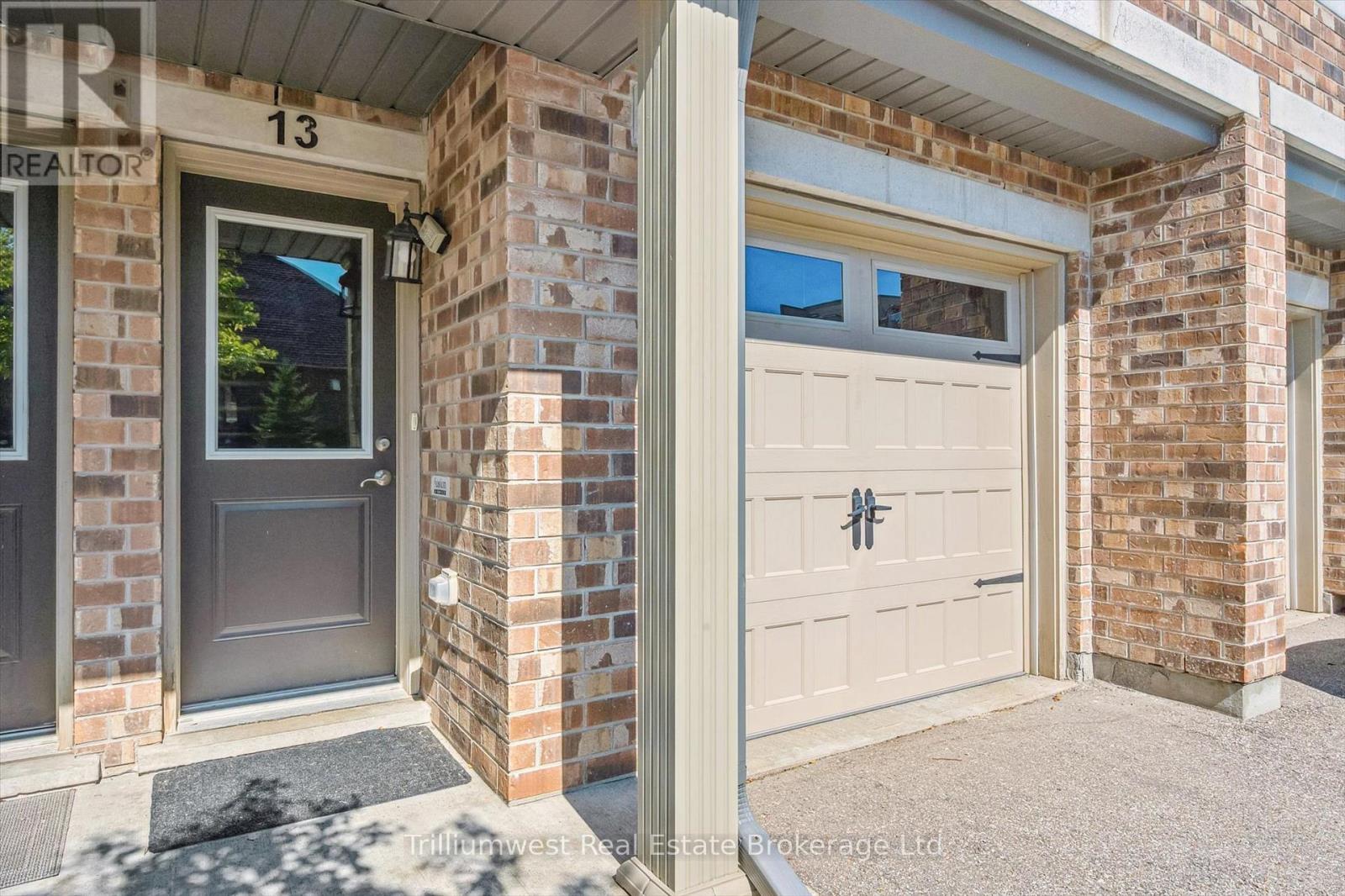 13 - 39 Kay Crescent, Guelph, Ontario  N1L 0N5 - Photo 2 - X12534146