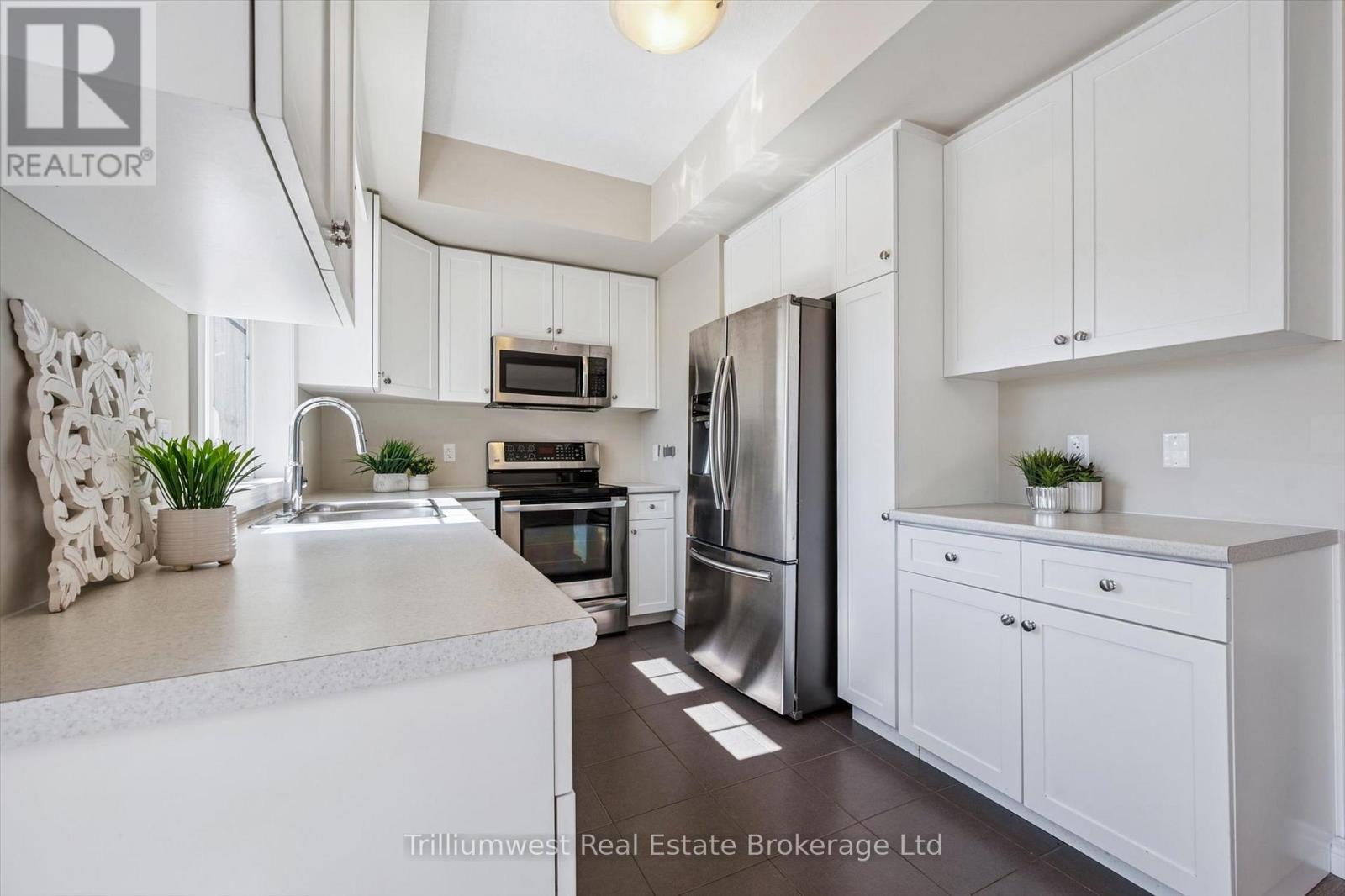 13 - 39 Kay Crescent, Guelph, Ontario  N1L 0N5 - Photo 7 - X12534146