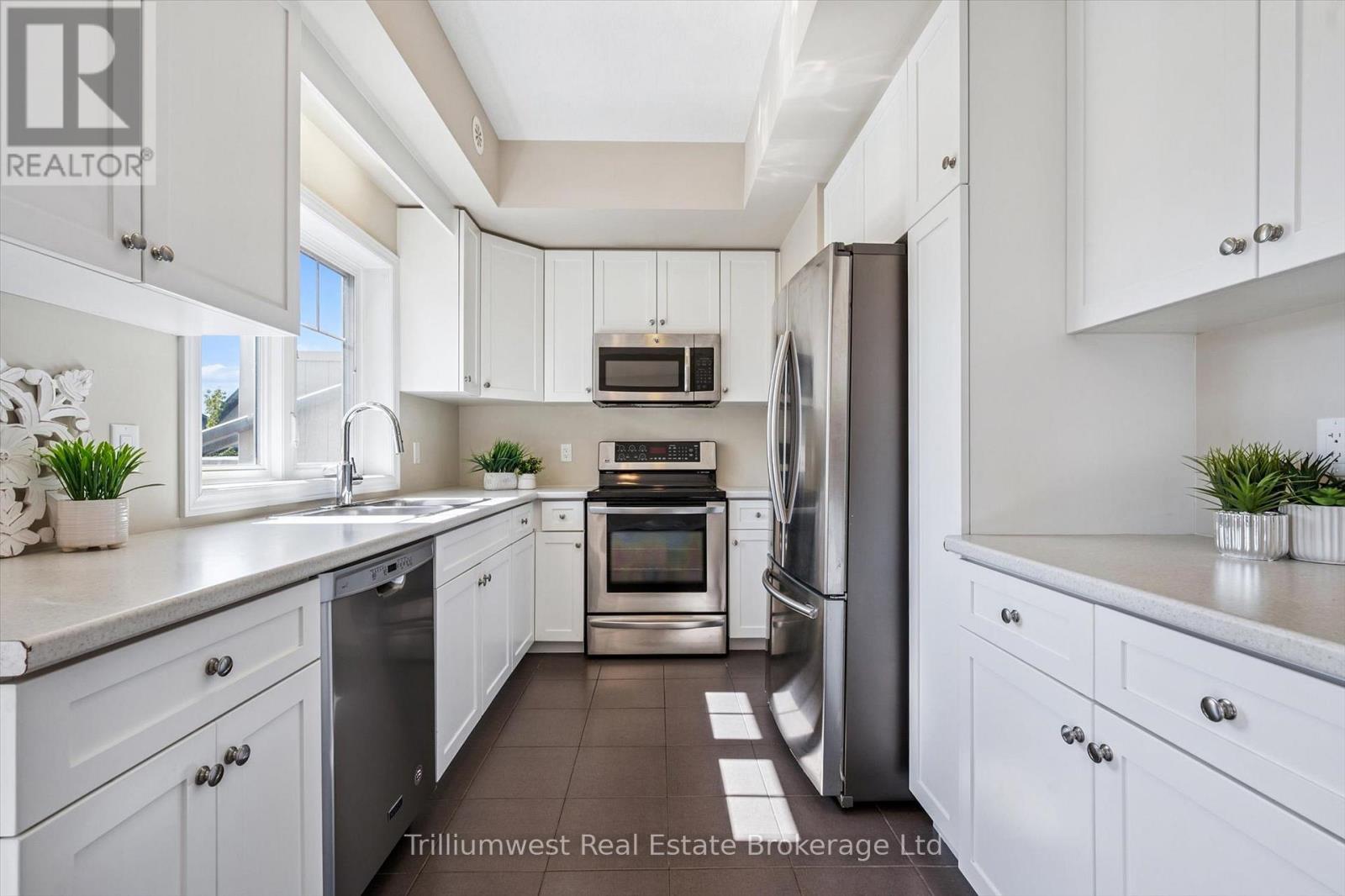 13 - 39 Kay Crescent, Guelph, Ontario  N1L 0N5 - Photo 8 - X12534146