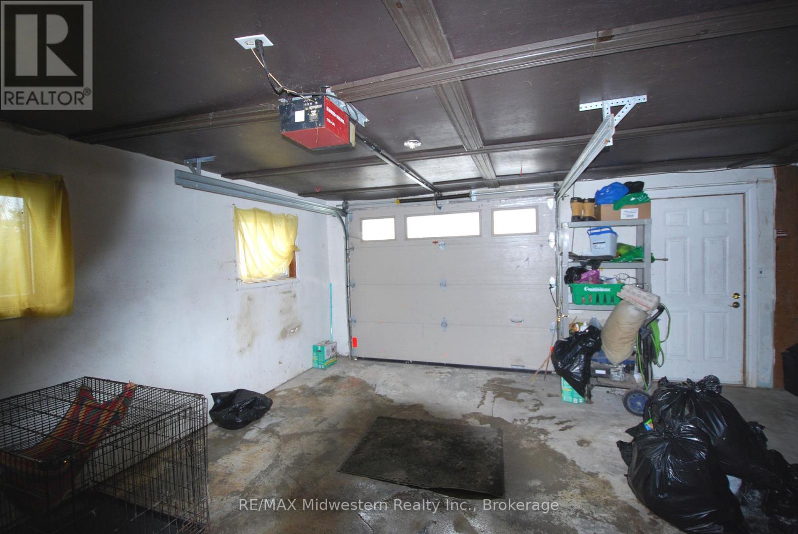 79 Elora Street N, Minto, Ontario  N0G 1M0 - Photo 12 - X12534232