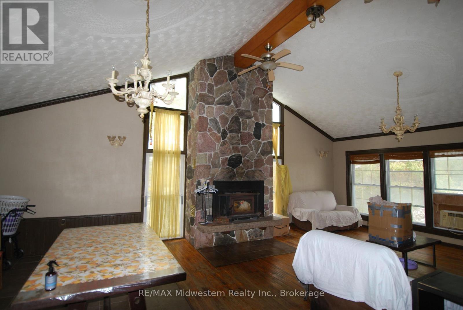 79 Elora Street N, Minto, Ontario  N0G 1M0 - Photo 6 - X12534232