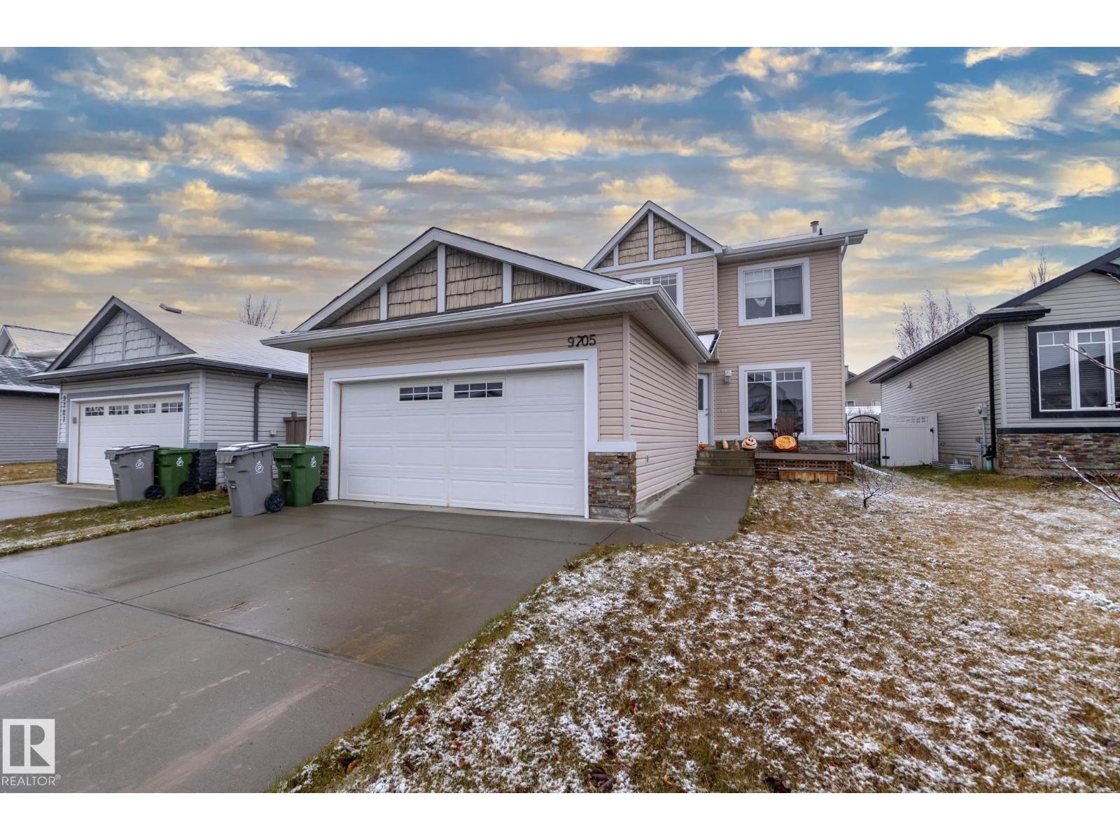 9705 88 ST, Morinville, Alberta