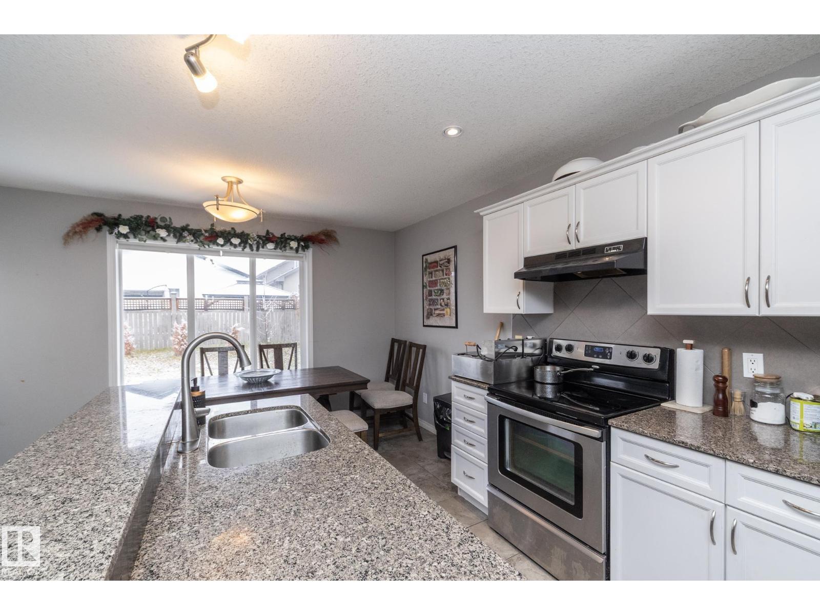 9705 88 St, Morinville, Alberta  T8R 0C5 - Photo 15 - E4465395