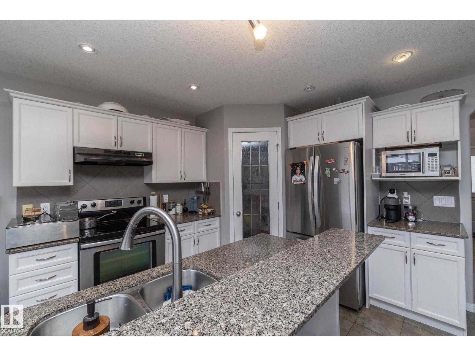 9705 88 St, Morinville, Alberta  T8R 0C5 - Photo 16 - E4465395