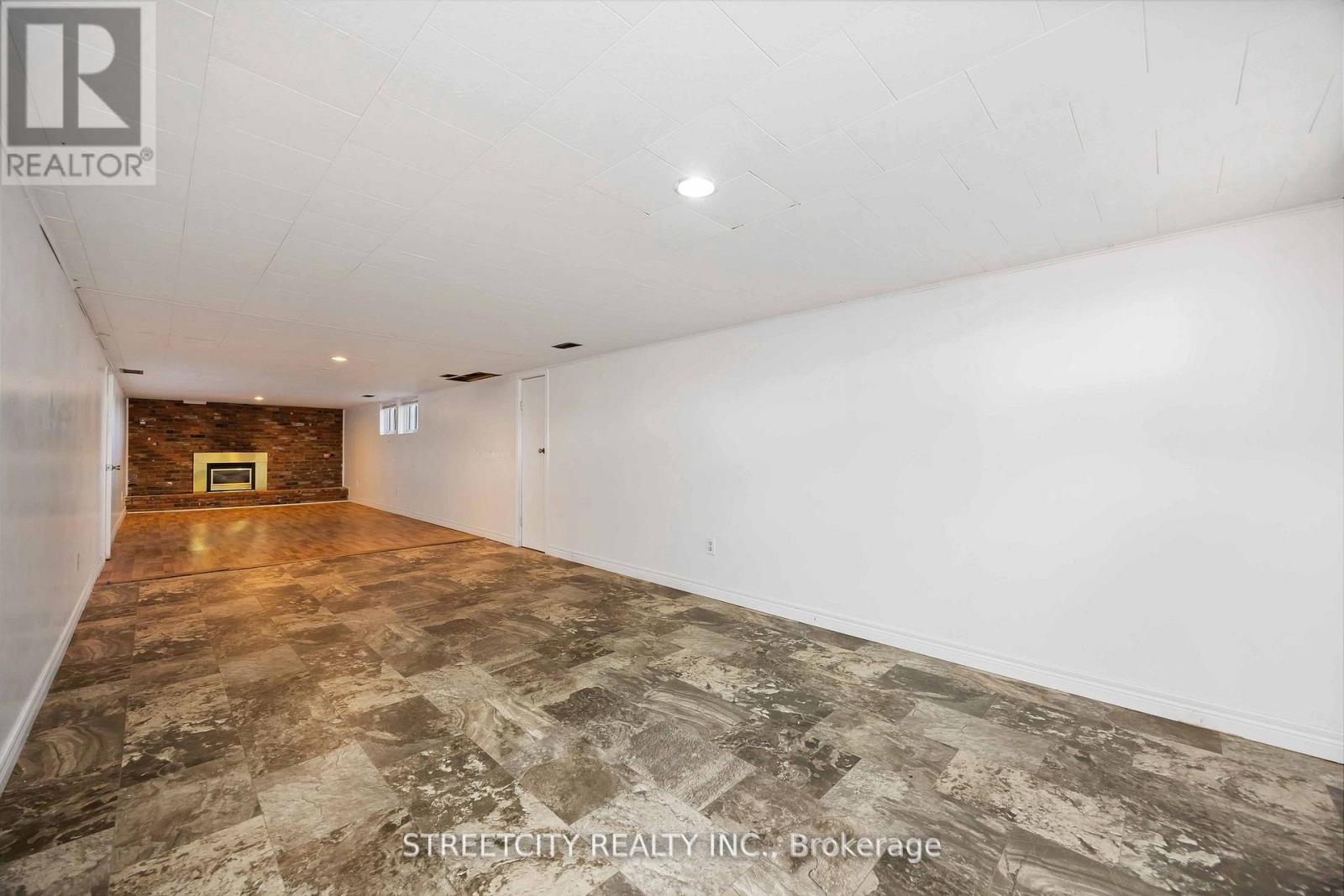 4767 St. Clair Parkway, St. Clair, Ontario  N0P 2B0 - Photo 29 - X12529084