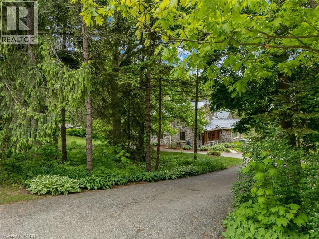 17 The Kirksway, Kitchener, Ontario  N2P 2J3 - Photo 2 - 40787476