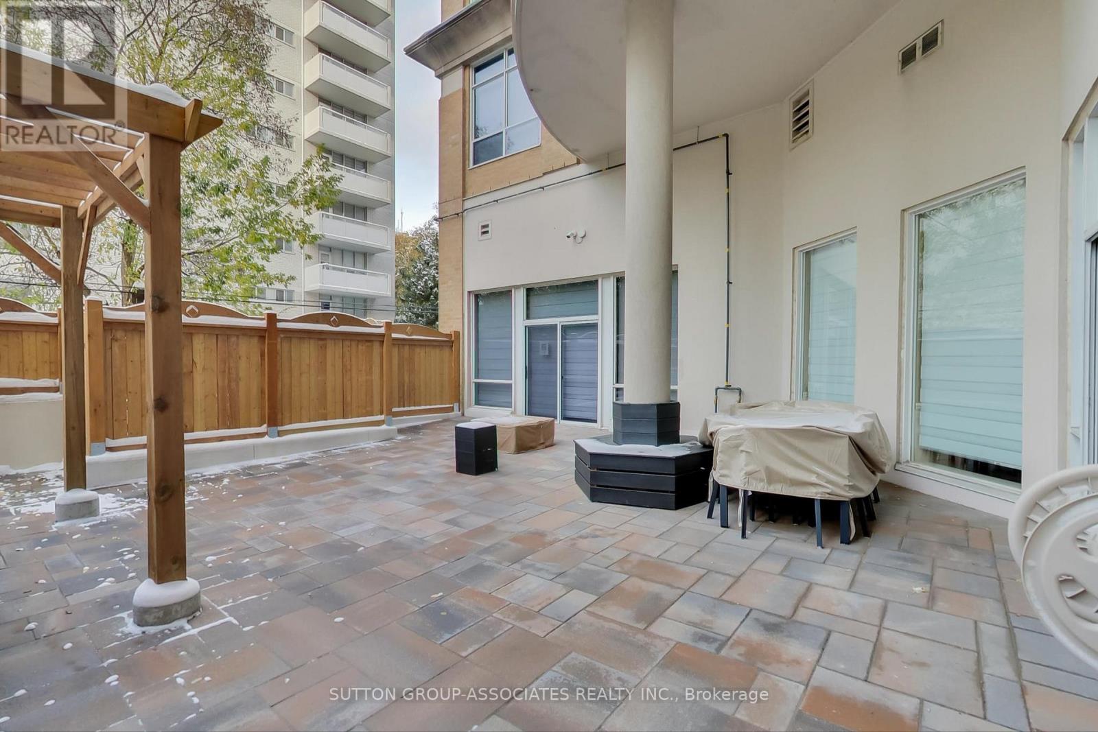 406 - 2 Edith Drive, Toronto, Ontario  M4R 2H7 - Photo 24 - C12534038